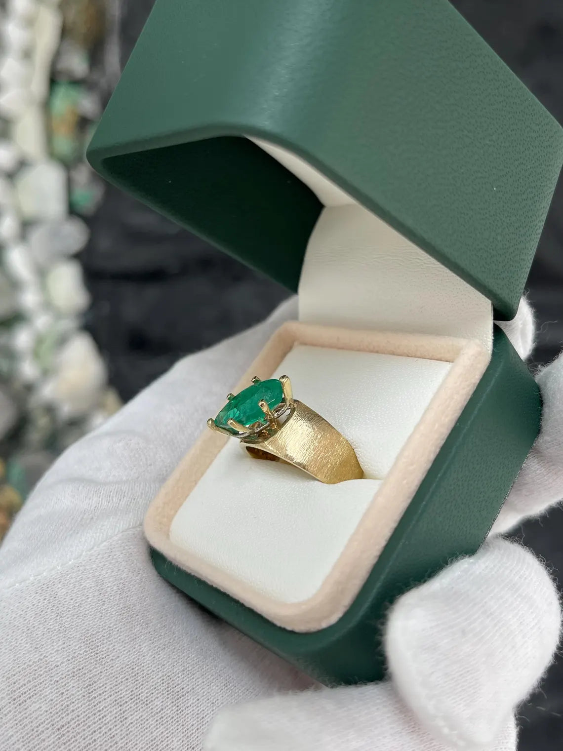 2.68ct Marquise Cut Colombian Emerald Solitaire Ring in 6-Prong Gold Setting - Elegant Jewelry for Engagement, Wedding & Special Occasions