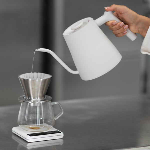 Varia Aura Electric Gooseneck Kettle - Fast Boiling, Precise Pouring for Coffee & Tea - Perfect for Home, Office & Specialty Brewing