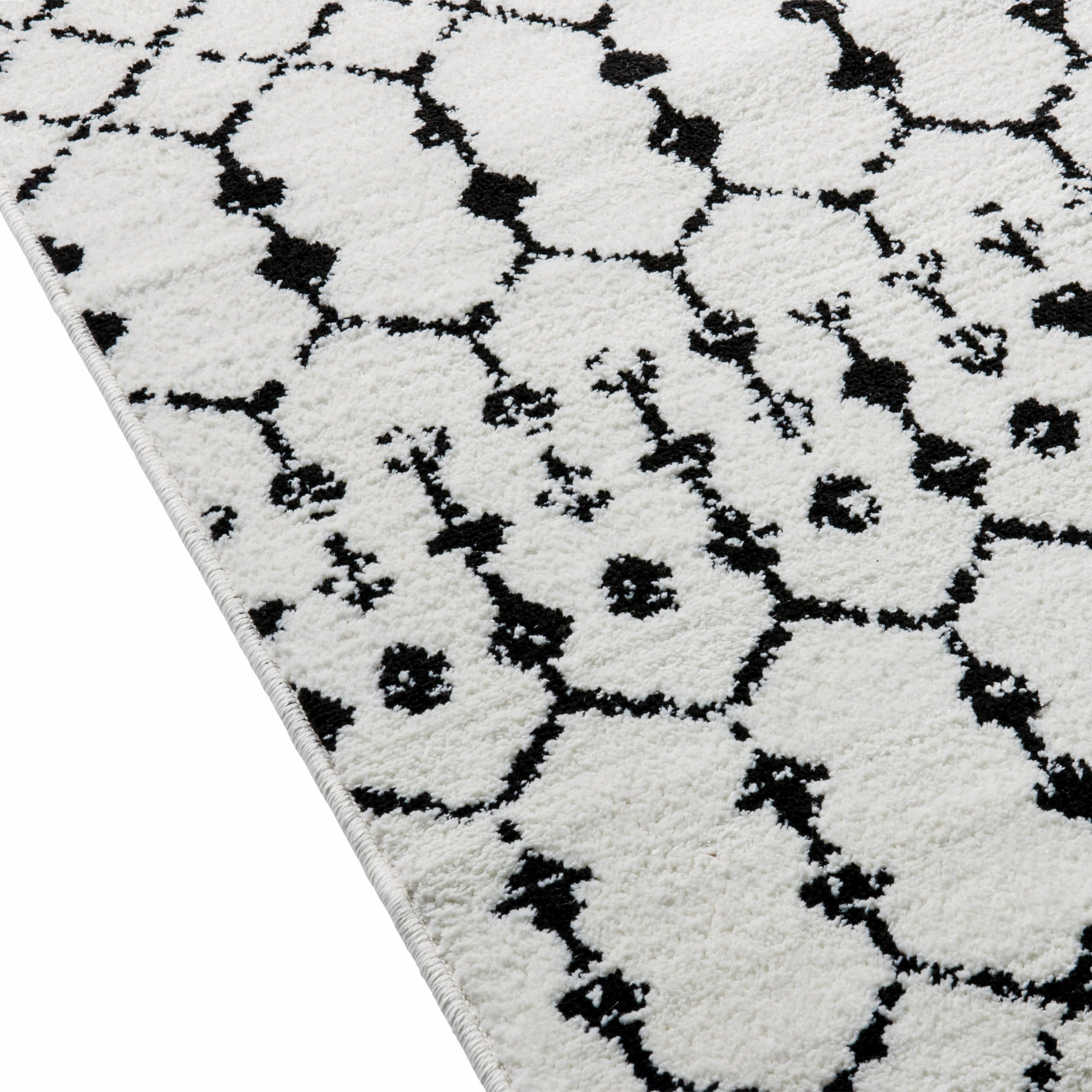 Merrick Lane Geometric Design Polyester Area Rug - Ivory & Black - 8' x 10' Indoor Rug for Living Room, Bedroom & Office - Soft & Durable Modern Home Decor