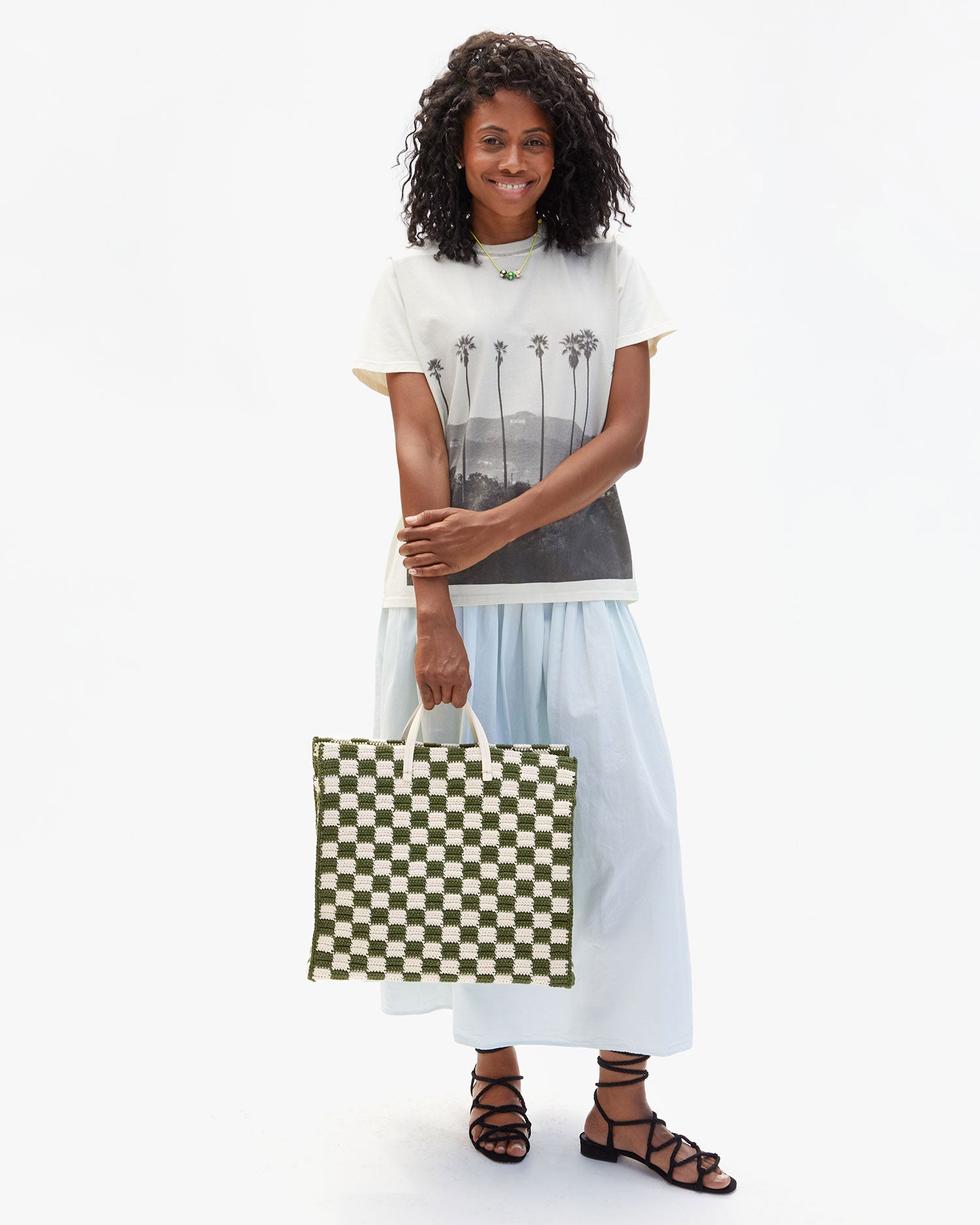 Stylish Summer Tote Bag for Women - Lightweight & Spacious Beach Tote - Perfect for Shopping, Travel, and Daily Use