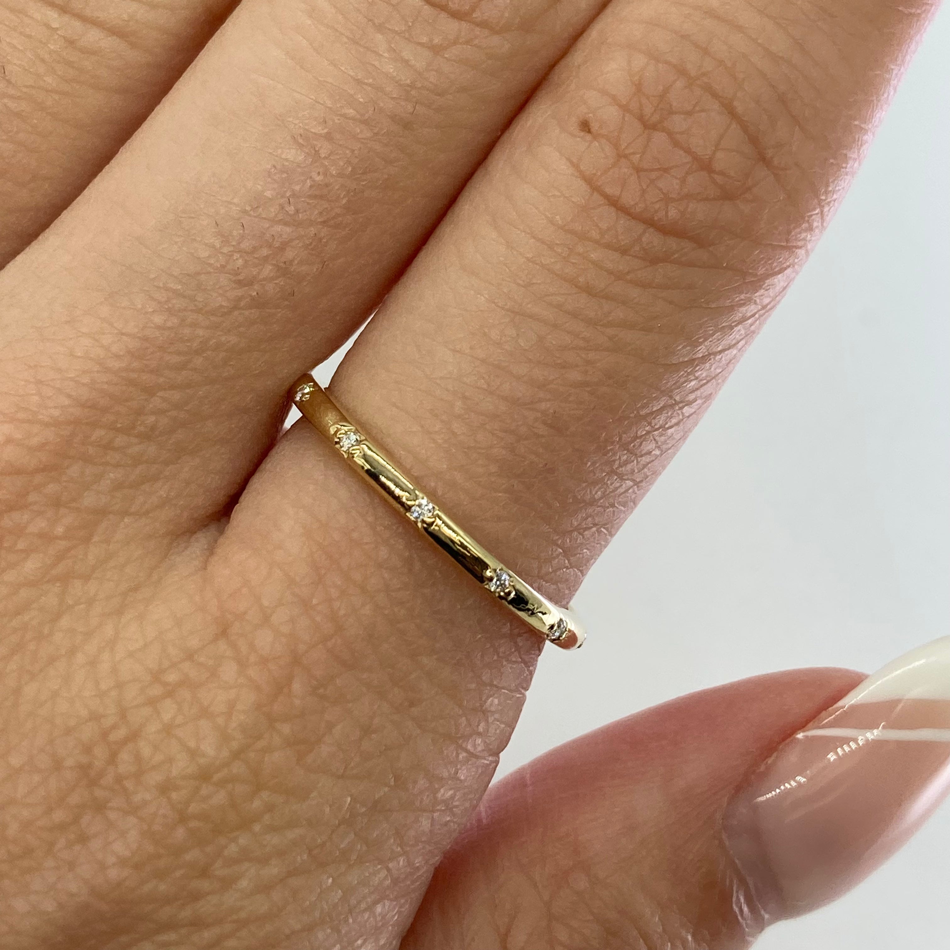100 Ways Simple Diamond Eternity Band Ring for Women - 14K Gold/Platinum Options - Perfect for Anniversary, Wedding & Everyday Elegance