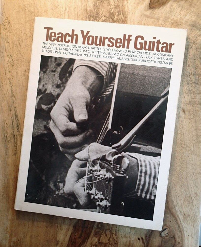 Learn Guitar Fast - Beginner to Advanced Self-Teaching Guide for Acoustic & Electric Guitar | Perfect for Home Practice, Gifts & Music Lovers