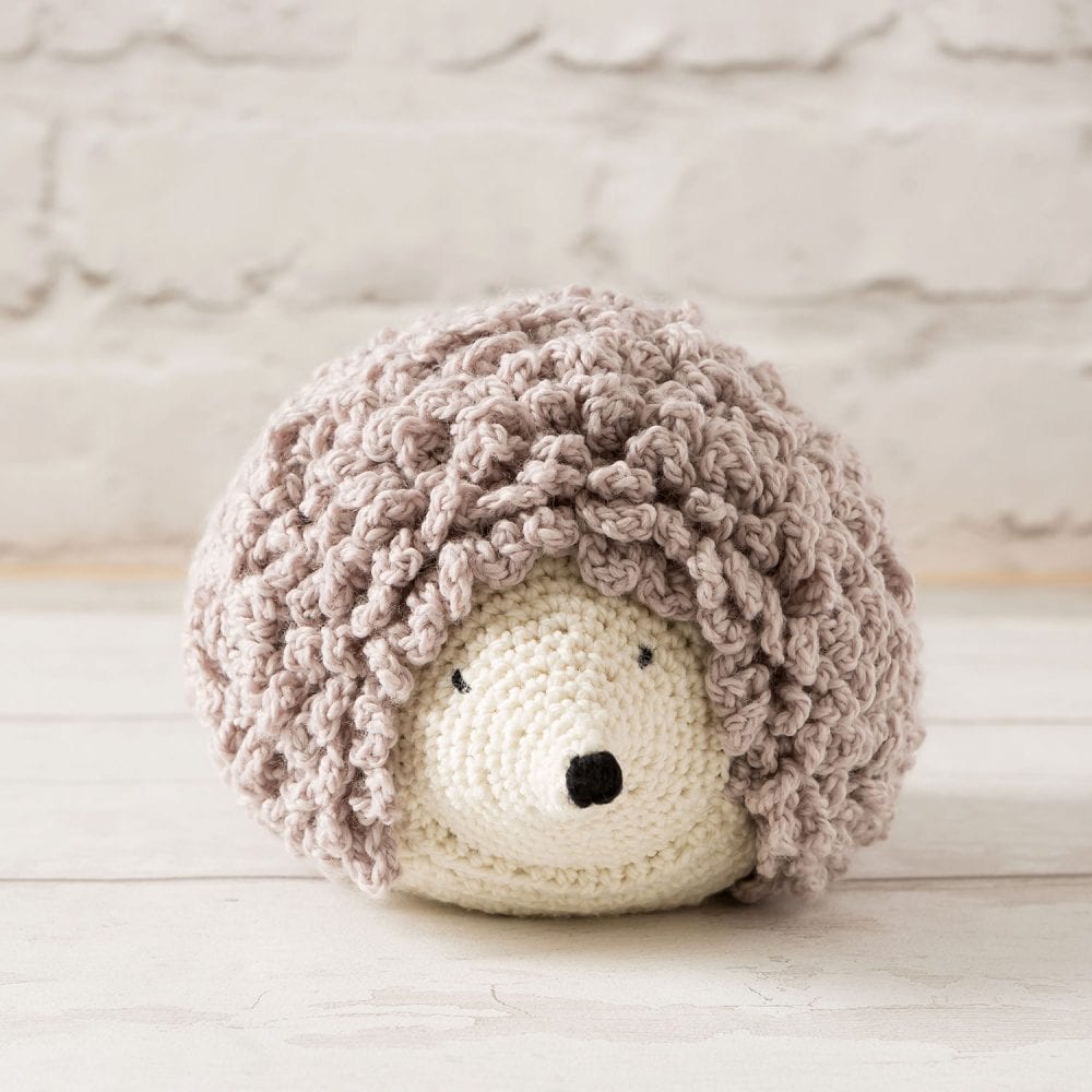DIY Hedgehog Crochet Kit for Beginners - Complete Amigurumi Crochet Set with Yarn, Hook & Instructions - Perfect for Stress Relief, Gift Giving & Home Decor