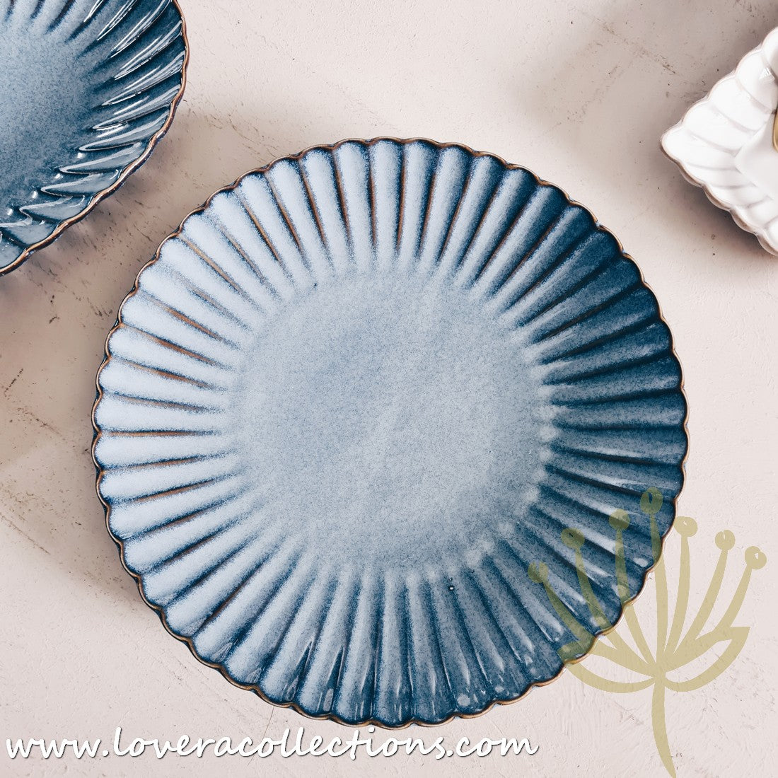 Rustic Seashell Dinnerware Set - Beach Themed Plates, Bowls & Serving Dishes for Coastal Dining & Entertaining - Perfect for Beach House, Summer Parties & Nautical Decor