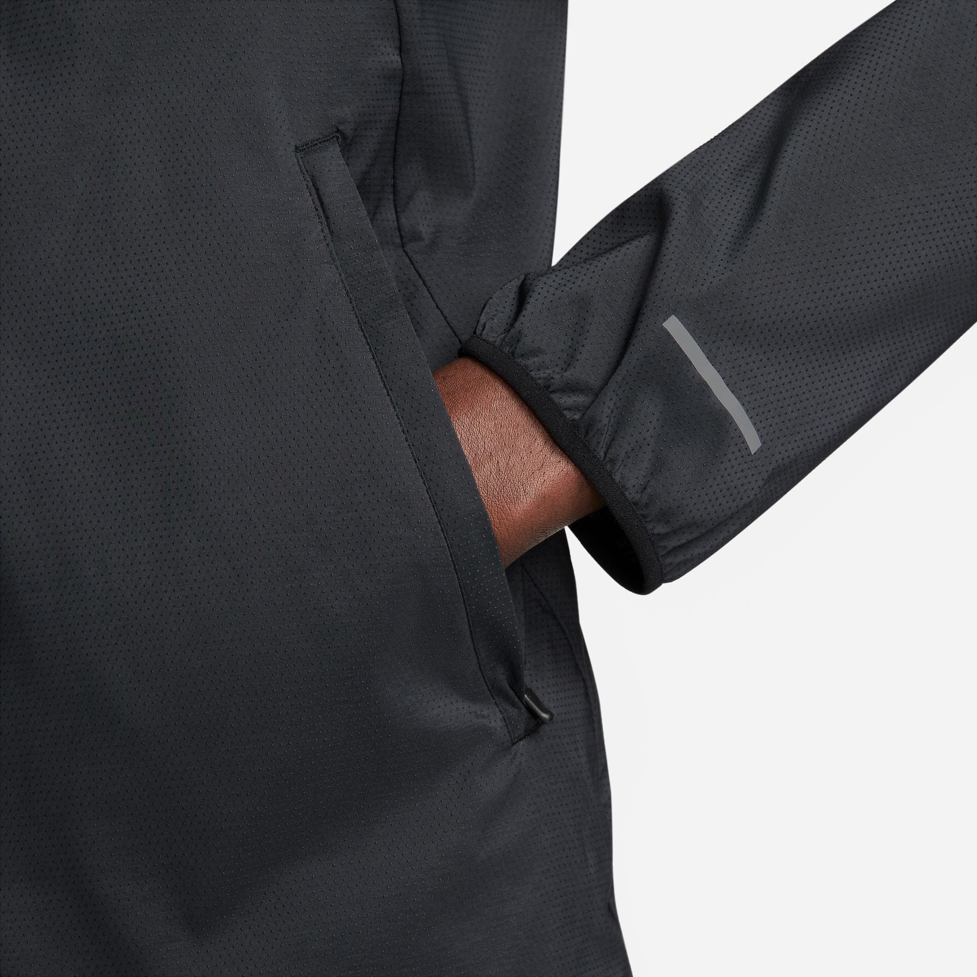Men's Ultra Lightweight Jacket - Breathable & Water-Resistant for Outdoor Hiking, Travel & Everyday Wear