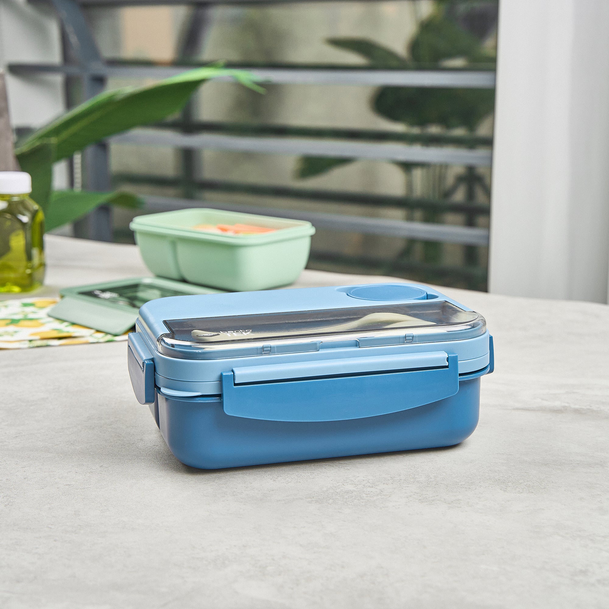 Bento Tek 44 oz Blue BPA-Free Lunch Box with Utensils | Microwave Safe, Leak-Proof | 9 x 6.5 x 3.25 Inches | Perfect for Work, School & Picnics | 1 Count