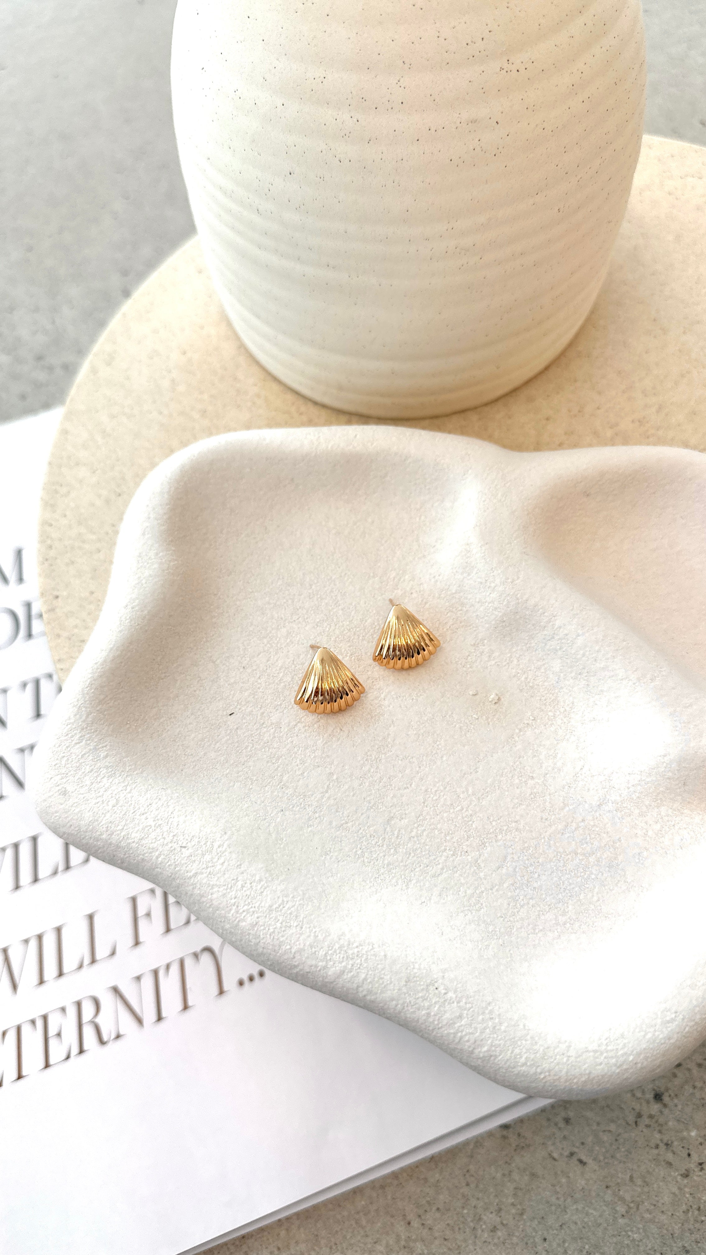 Dalair Elegant Gold Earrings for Women - Perfect for Parties, Weddings & Everyday Wear