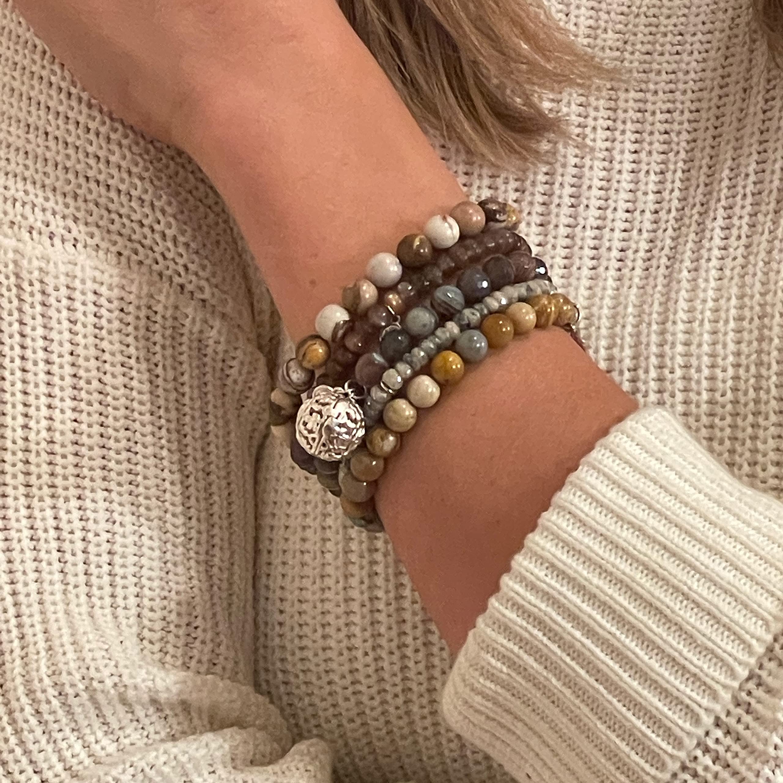 Lisa Hoffman Boho Beaded Bracelet Set for Women - 5 Stretch Floral Charm Bracelets with Genuine Faceted Gemstones & Fragrance Beads - Handmade Aromatherapy Jewelry Gift Set (3 Scents) - Perfect for Boho Fashion, Yoga, Meditation & Everyday Wear