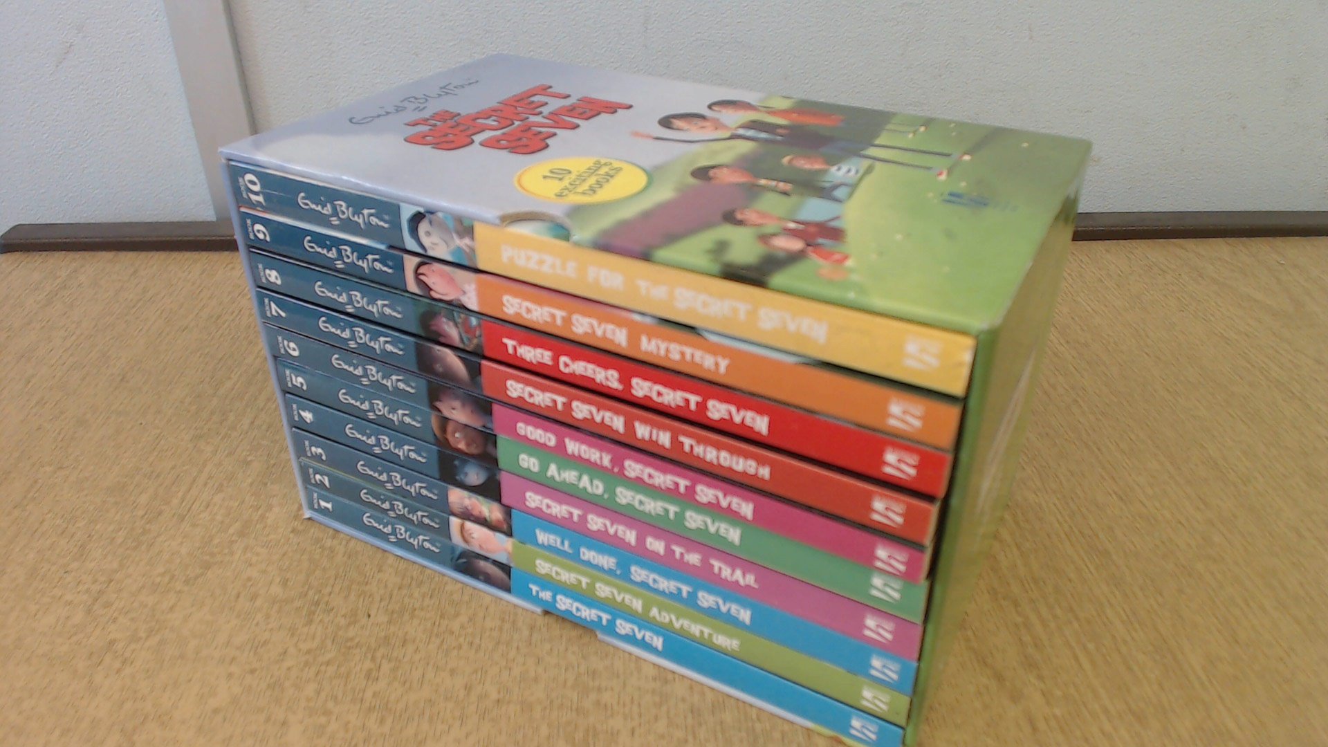 The Secret Seven Box Set - Complete Collection Books 1-10 | Classic Children's Mystery Adventure Series | Perfect for Young Readers, Book Clubs & Gifts