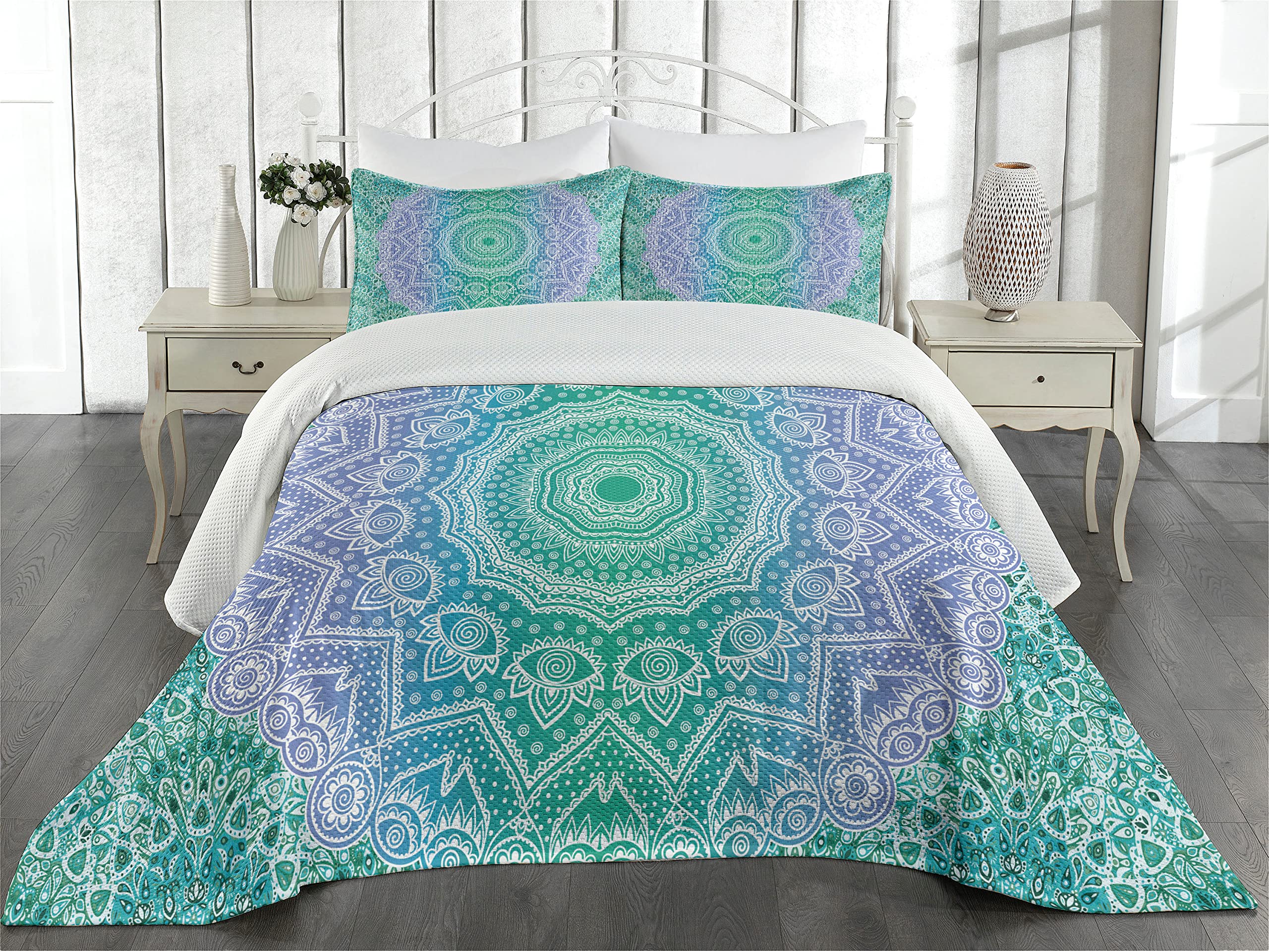 Ambesonne Ethnic King Size 3-Piece Bedspread Set with 2 Pillow Shams - Traditional Mystical Oriental Mandala Yantra Geometric Pattern in Purple & Green - Perfect for Bohemian Bedroom Decor, Guest Room, or Meditation Space