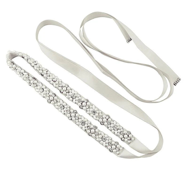 Elegant Crystal & Pearl Daisy Bridal Belt - Wedding Dress Sash with Organza for Brides & Bridesmaids - Perfect for Weddings, Prom & Formal Events