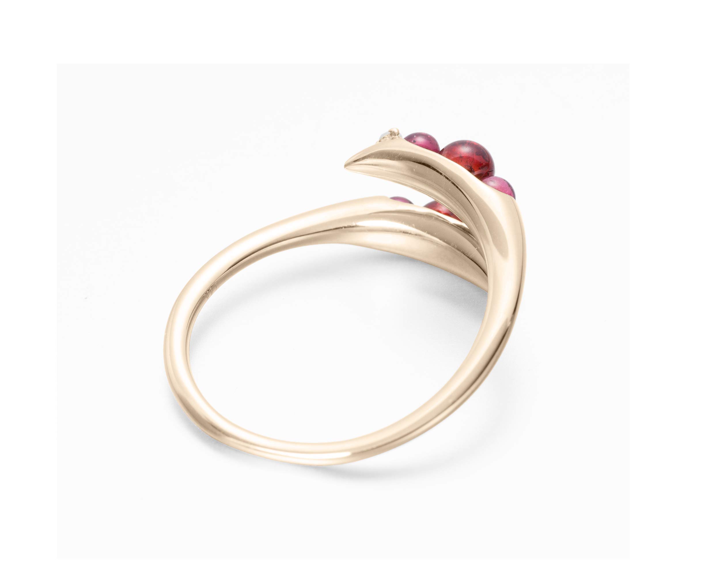 Majade 14K Yellow Gold Garnet Ring - January Birthstone, Handmade Engagement & Wedding Band, Unique Minimalist Red Gemstone Jewelry for Nature Lovers | Perfect for Anniversaries, Valentine's Day & Special Occasions