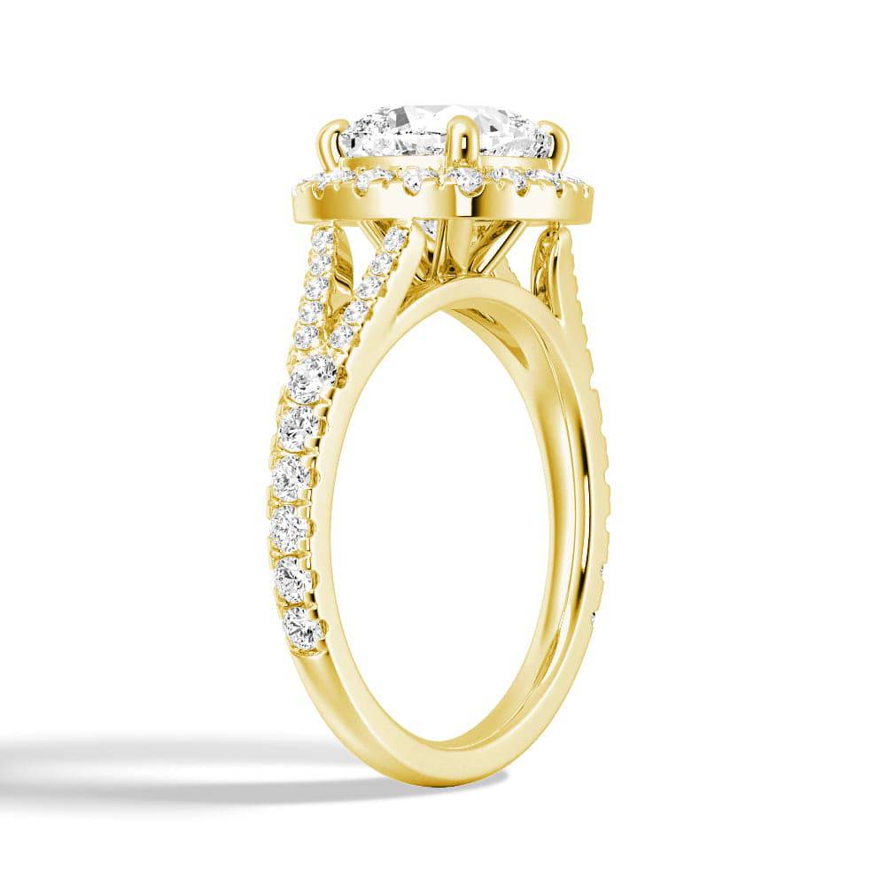 Exquisite Cushion Cut Split Shank Moissanite Halo Engagement Ring for Women | 1.5ct Diamond Alternative Wedding Band | Perfect for Proposals, Anniversaries & Special Occasions