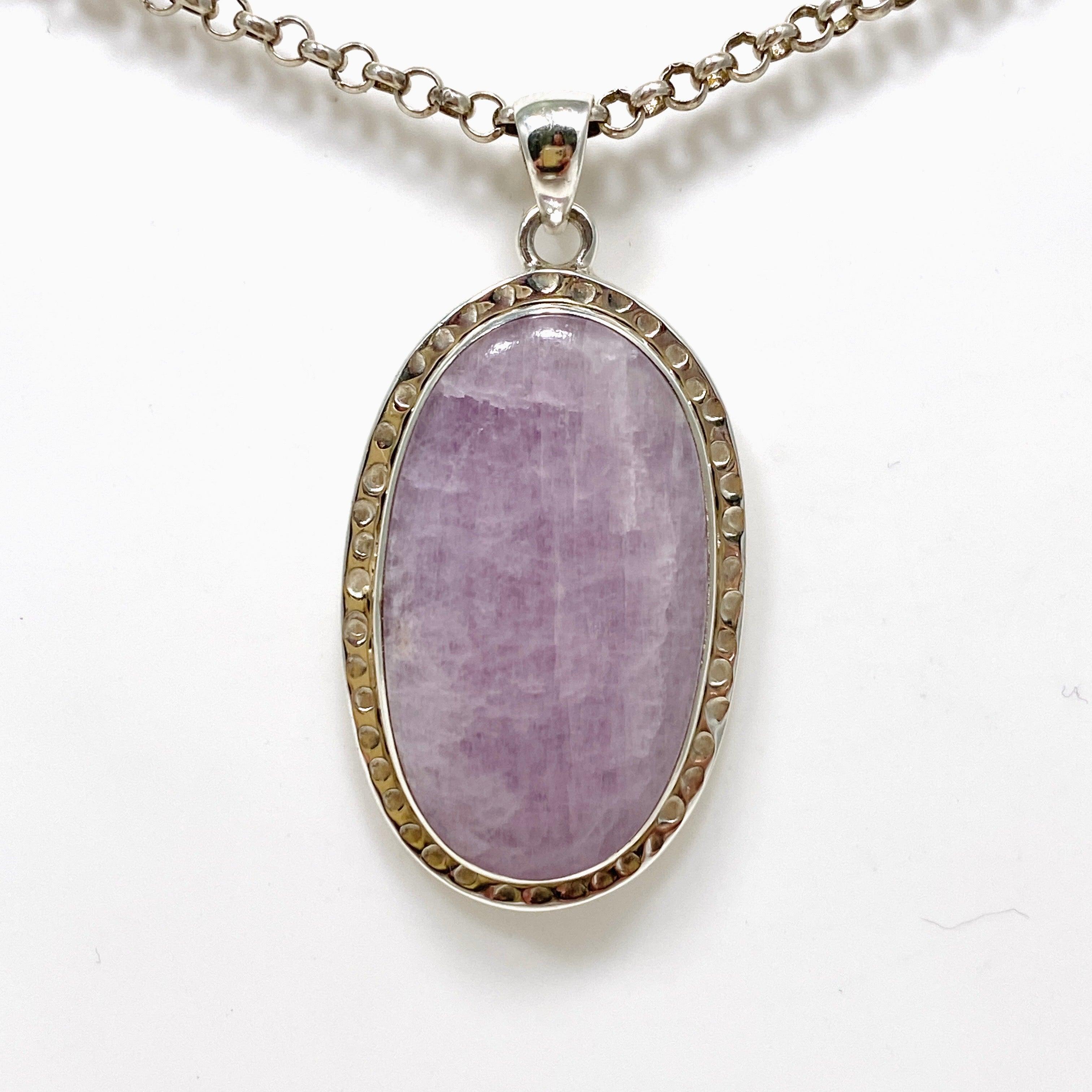 Elegant Kunzite Oval Pendant Necklace in Sterling Silver Setting KPGJ4302 - Perfect for Weddings, Anniversaries & Special Occasions