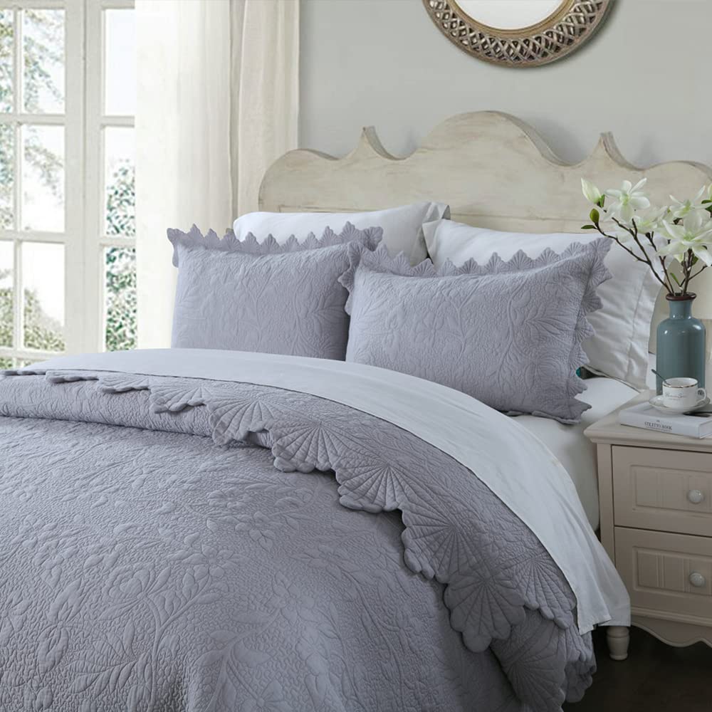 Luxury Farmhouse Quilt Set - Queen/King Size Grey Cotton Bedspread Coverlet with Standard Pillow Shams (98x106 inches) | Shabby Chic Antique Style Bedding for Cozy Home Decor & Guest Room Makeover
