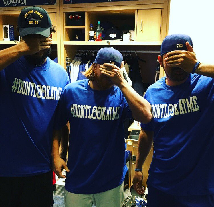 Yasiel Puig & MadBum Funny Baseball T-Shirt - #DontLookAtMe Meme Design - Perfect for MLB Games & Sports Fans