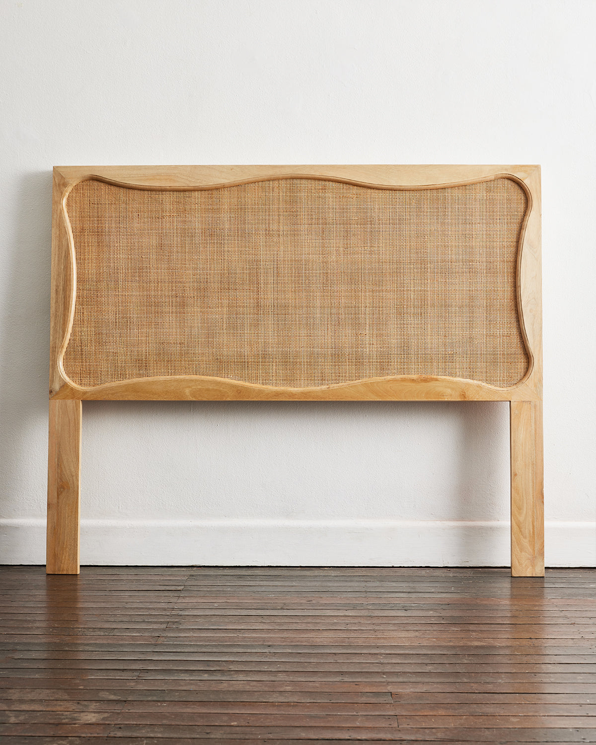 Vintage Rattan Headboard for Bedroom - Boho Chic Rattan Bed Frame Headboard - Perfect for Master Bedroom, Guest Room & Nursery Decor
