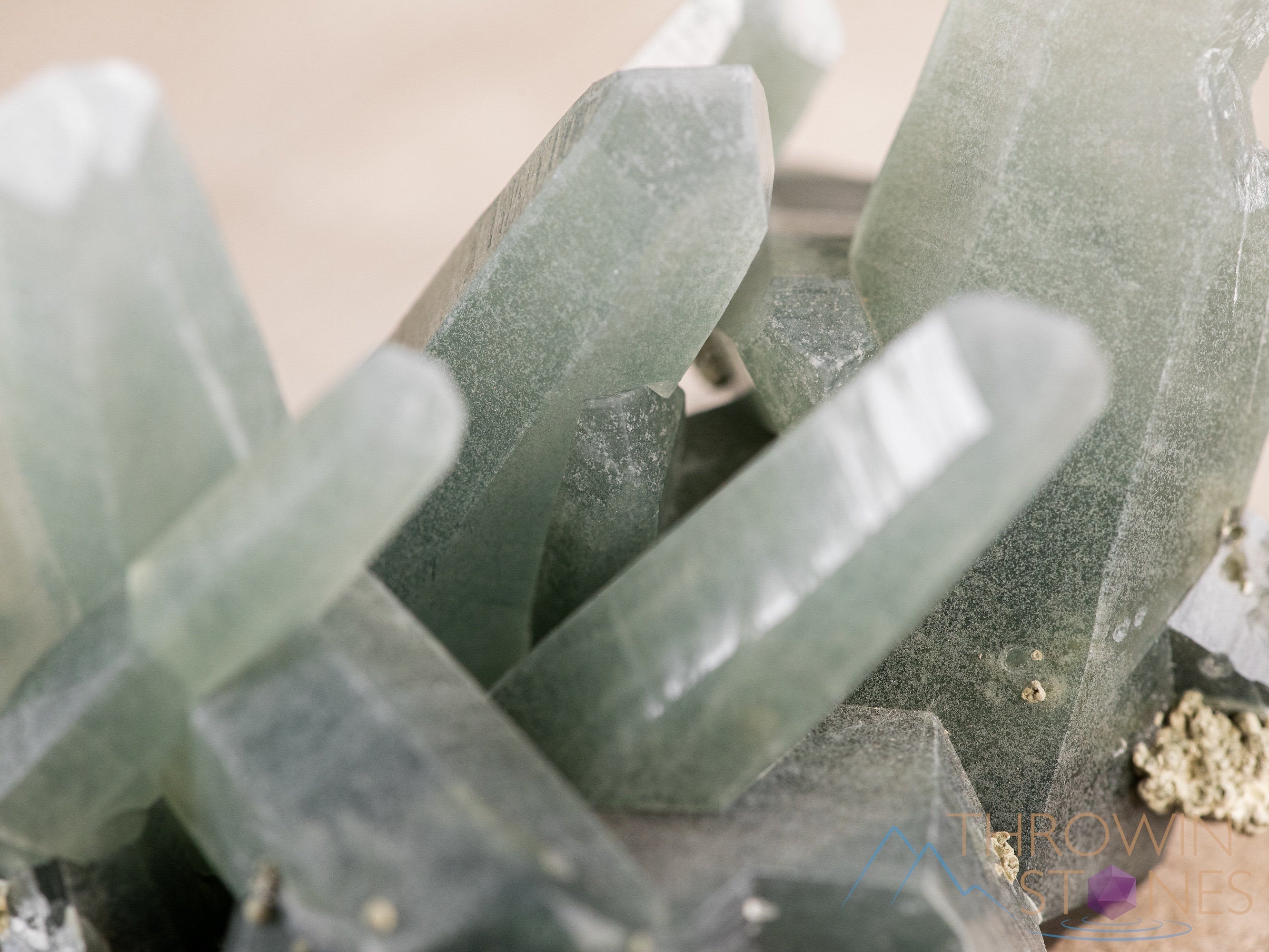 Natural QUARTZ with ACTINOLITE Raw Crystal Cluster - Healing Stone Specimen for Home Decor, Housewarming Gift & Spiritual Healing | Perfect for Meditation, Office Desk & Feng Shui
