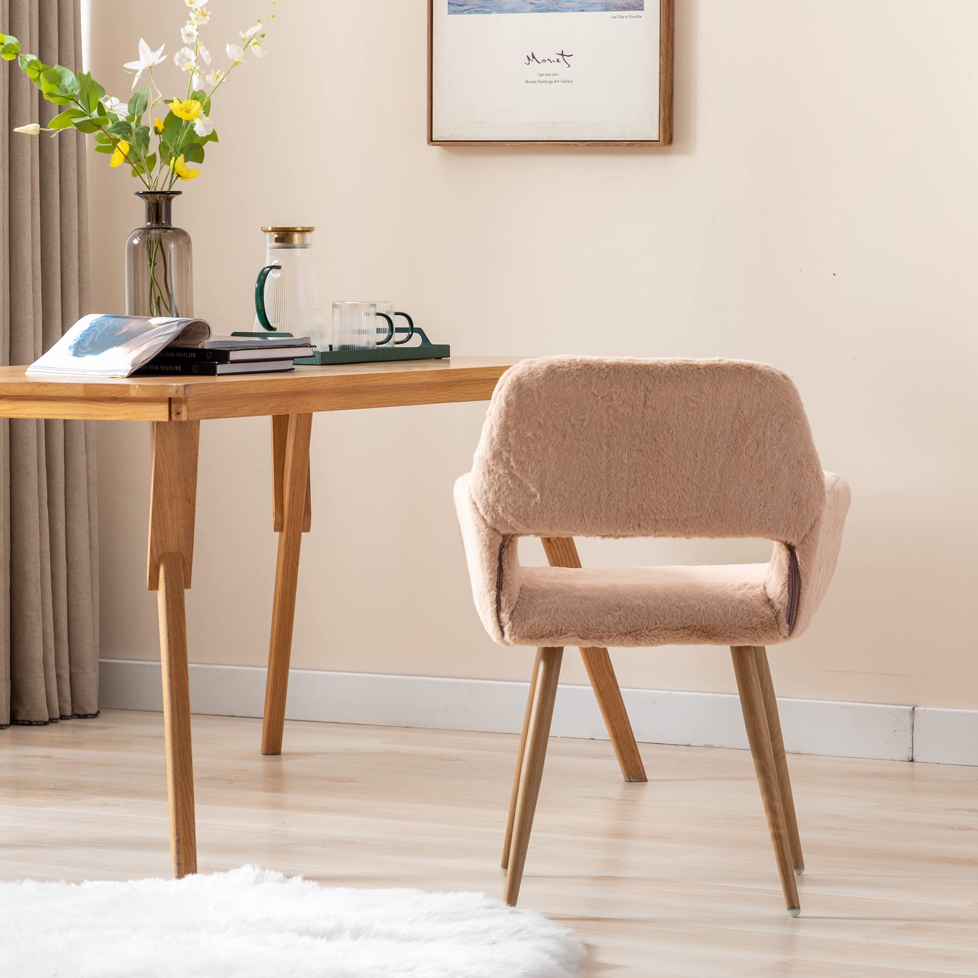 Mid-Century Modern Faux Fur Accent Chair - Soft & Comfy Armchair with Wood-Look Metal Legs for Living Room, Dining Room, Home Office & Vanity | No Wheels, Camel Color | Perfect for Teens, Makeup Desks & Cozy Reading Nooks