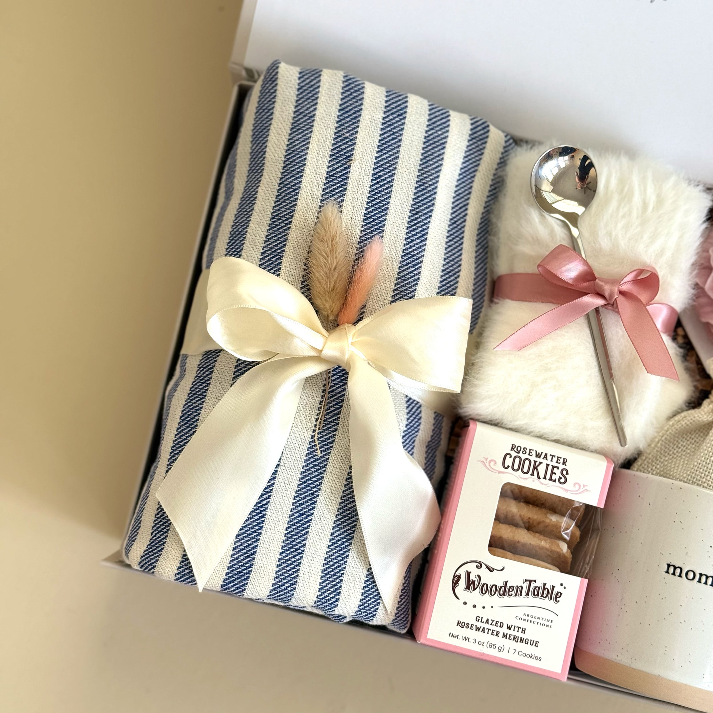 Blossom & Brew Mother's Day Gift Box Set - Turkish Cotton Towel, 'Mom' Ceramic Mug, Premium Tea, Gourmet Cookies & Scented Candle - Perfect for Mother's Day, Birthday & Anniversary Gifts