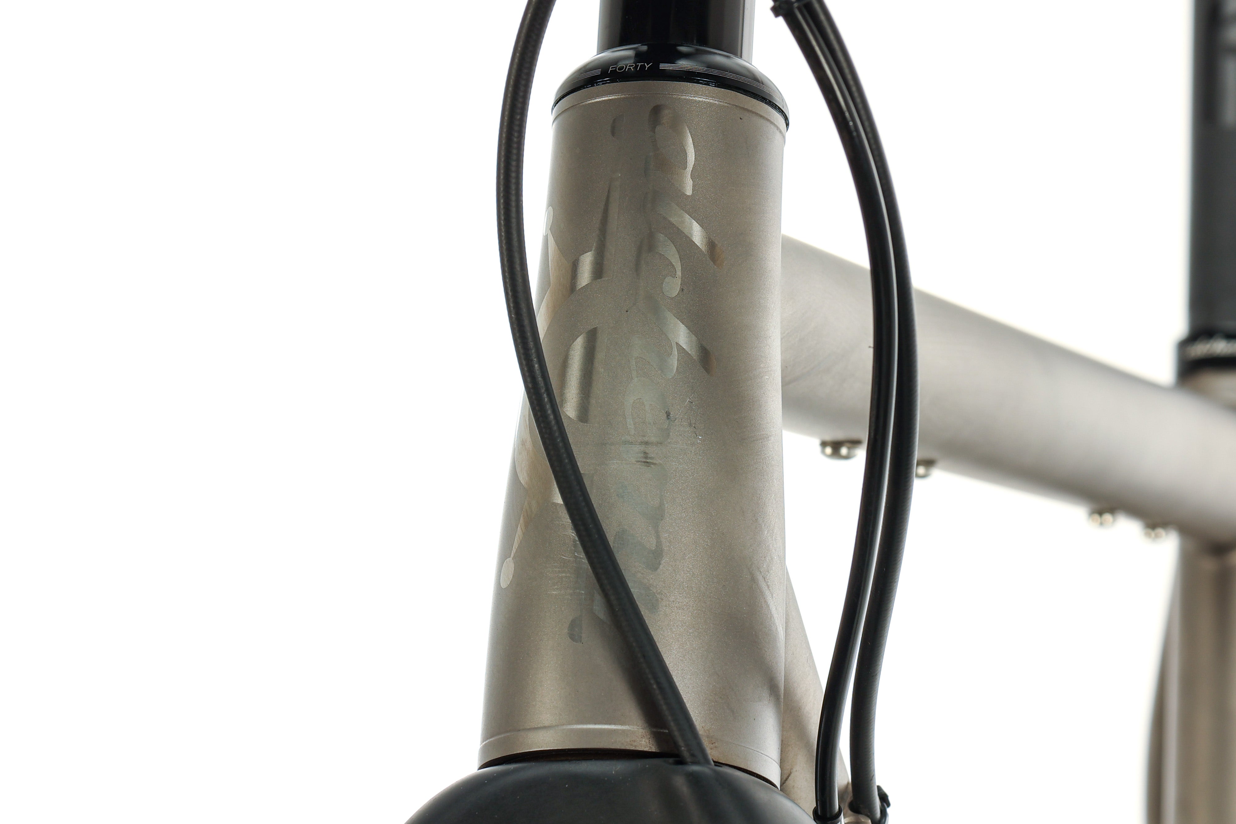 Alchemy Ronin Ti Gravel Bike 2019 - 54cm Titanium Frame, Lightweight & Durable for Adventure Riding | Perfect for Trail, Commuting & Long-Distance Cycling
