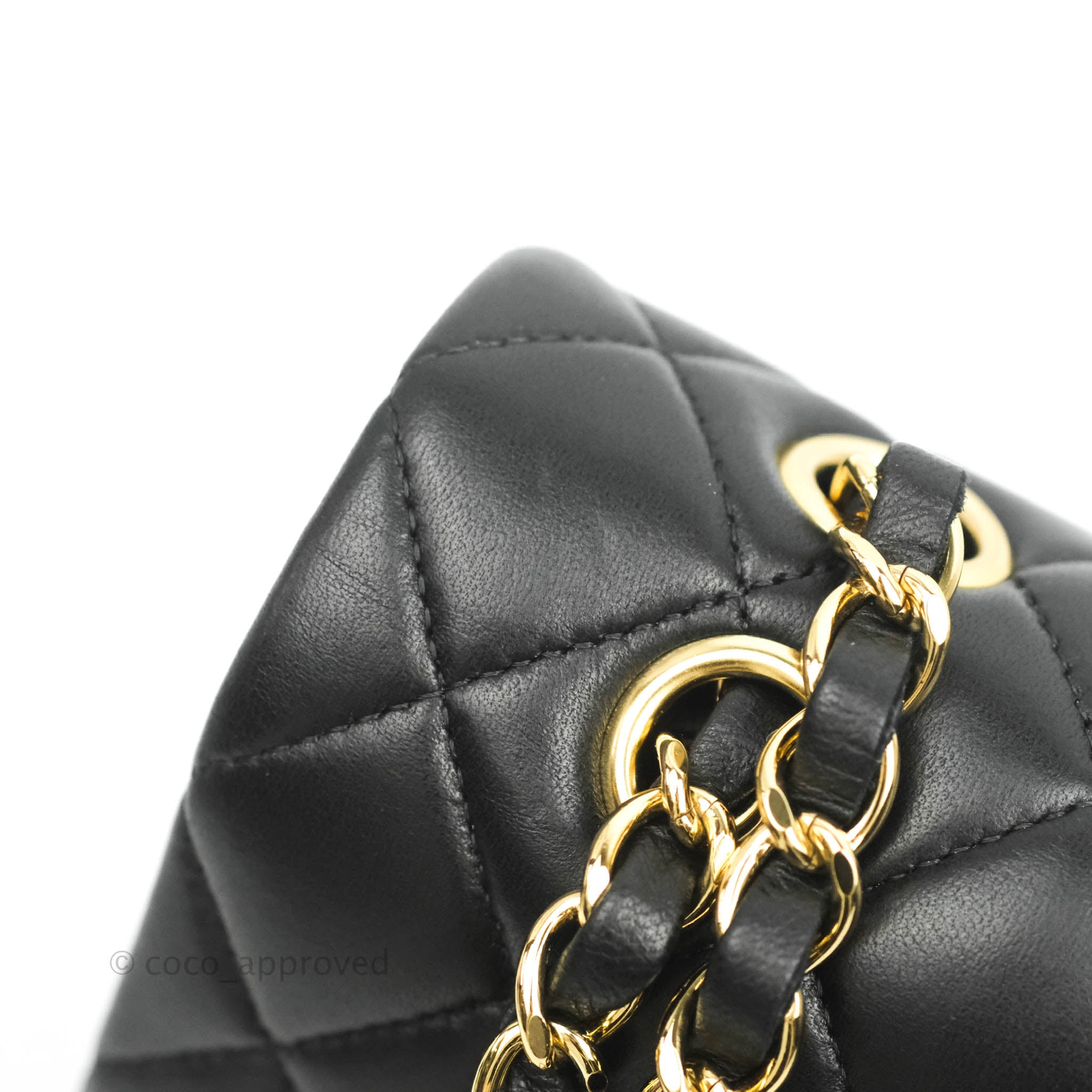 Chanel Classic Medium Double Flap Bag in Black Lambskin Leather with Gold Hardware - Luxury Handbag for Women, Perfect for Work, Evening Events & Special Occasions