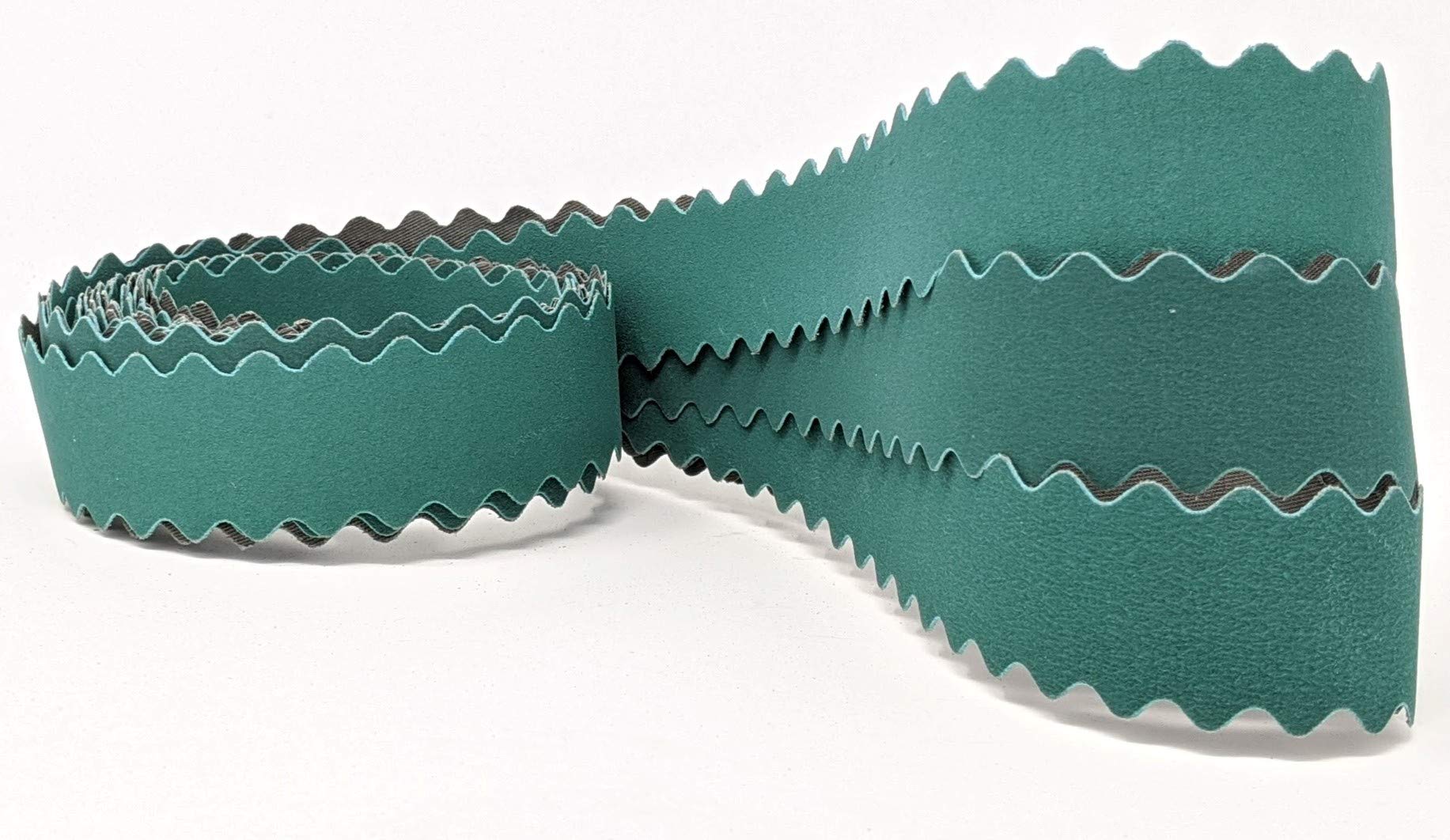 1X72 Knife Maker's Scalloped Edge Sanding Belts - Extra Flexible Finishing Belts for 2X72 Belt Sander - Perfect for Odd Shapes & Knife Handle Contours - 3-Pack (220, 400, 600 Grit) - Ideal for Knife Sharpening, Woodworking & Metal Polishing