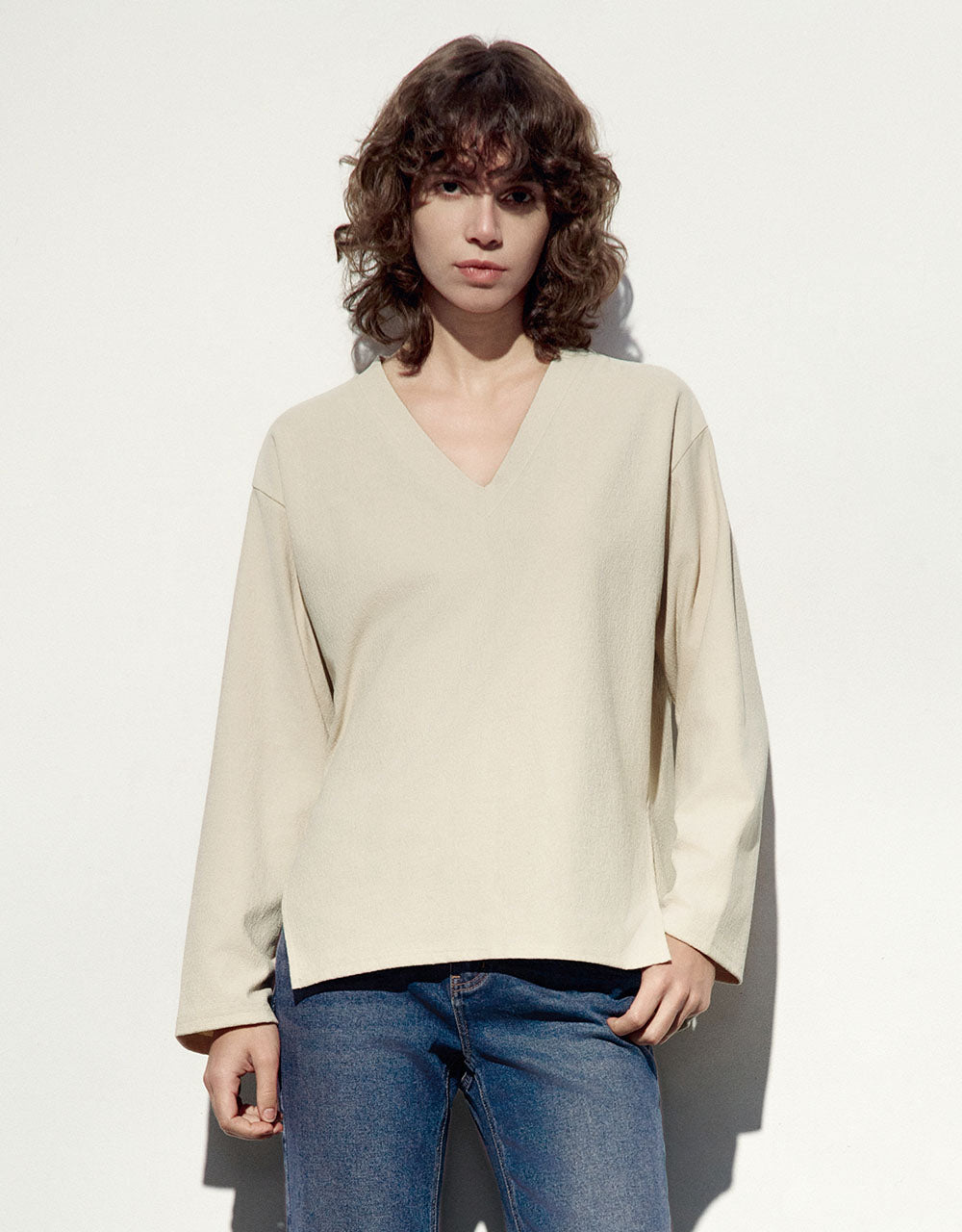Drop Shoulder V Neck Knitted T-Shirt for Women - Soft Casual Loose Fit Top for Everyday Wear, Layering & Outfits