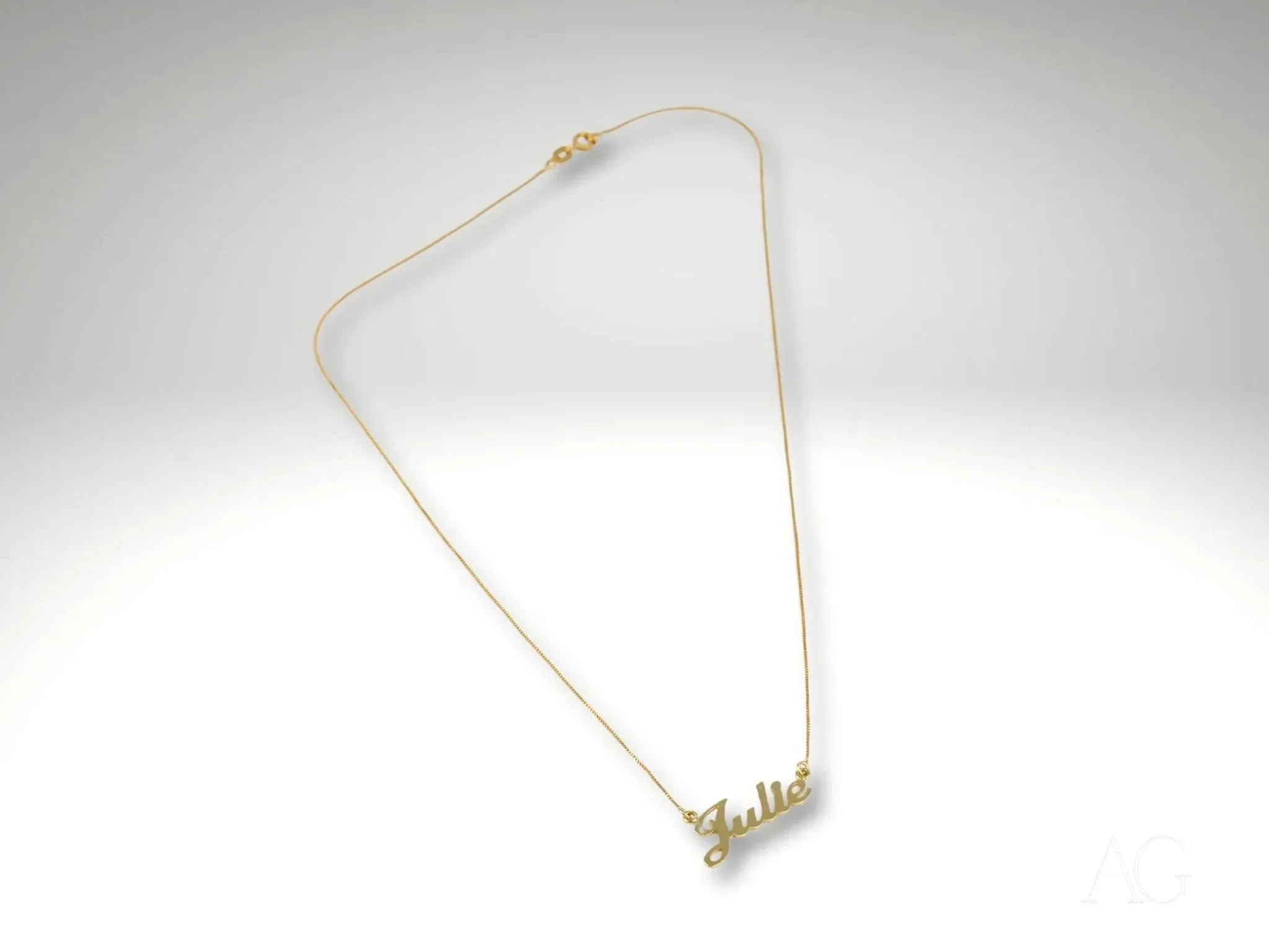 Golden Signature Necklace for Women - Personalized Nameplate Pendant Jewelry Gift for Her | Perfect for Anniversaries, Birthdays & Special Occasions