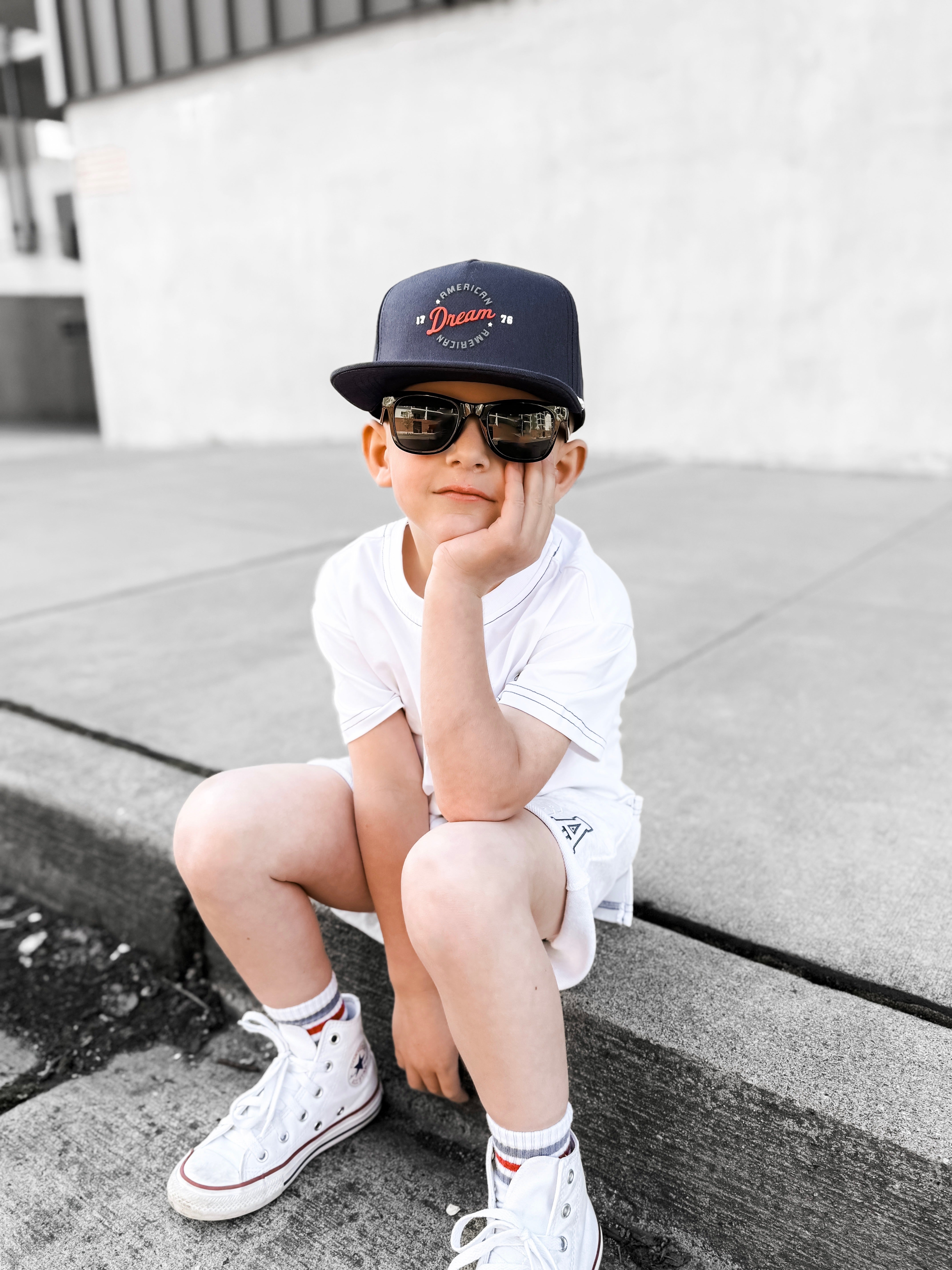 American Dream Hat - Stylish & Patriotic Baseball Cap for Men & Women - Perfect for 4th of July, Sports Events & Outdoor Activities