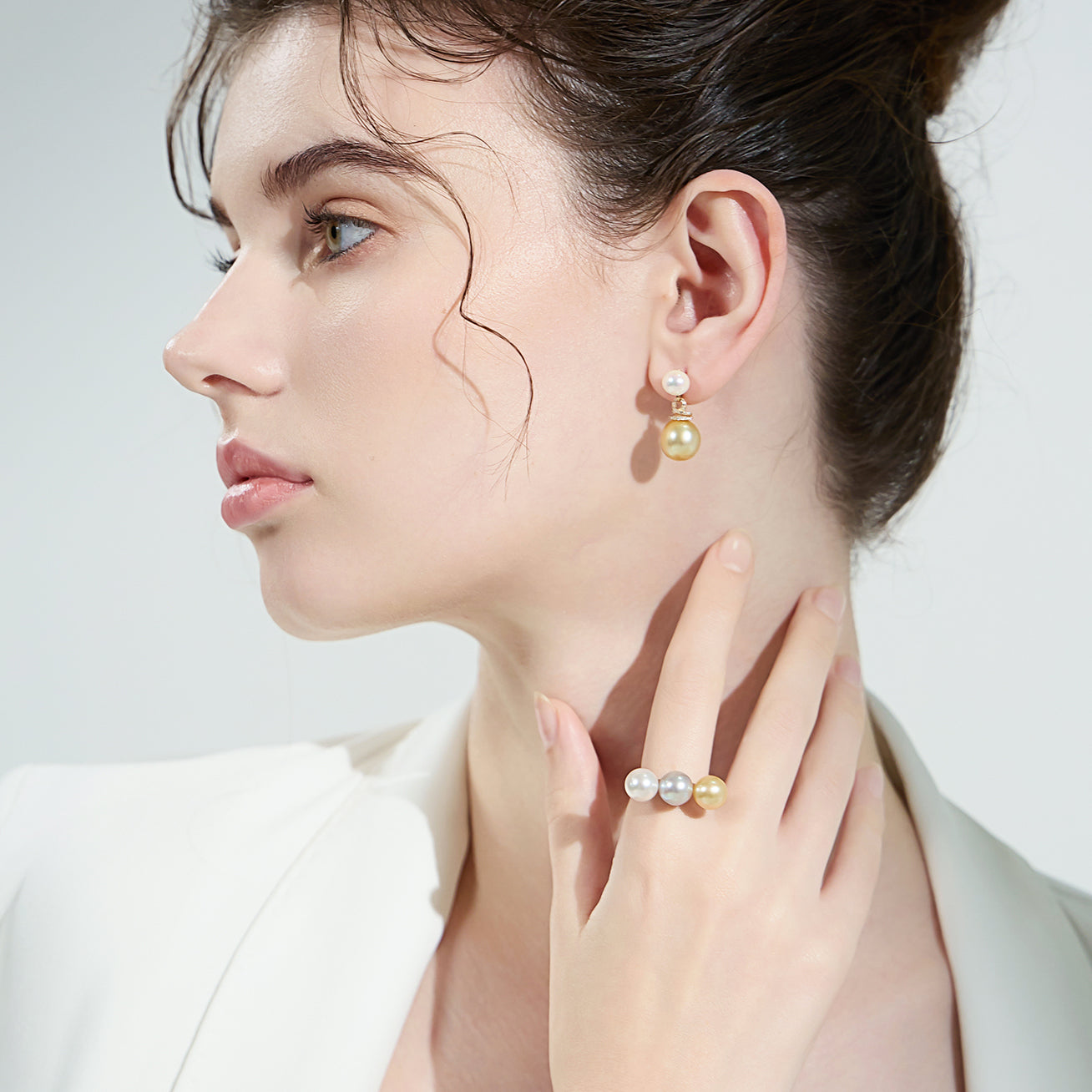 18K Solid Gold South Sea Golden Pearl Ring KR00080 | HARMONY - Elegant Jewelry for Weddings, Anniversaries & Special Occasions