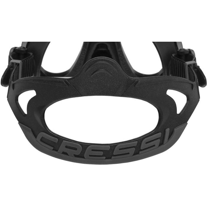 Cressi Atom Freediving Mask - Low Volume Scuba Diving Mask for Spearfishing & Snorkeling - Comfortable & Durable for Underwater Adventures