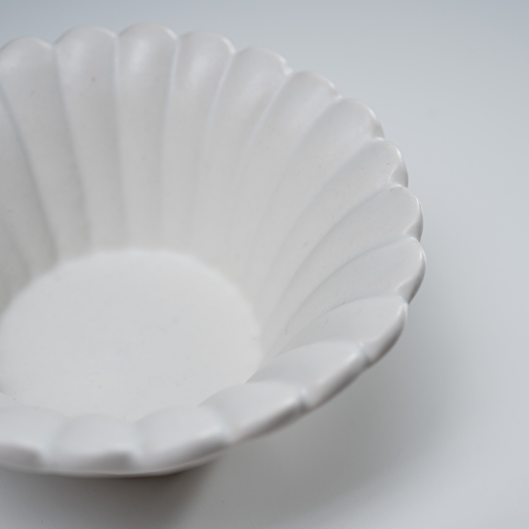 Handmade Usuki Ware Dessert Bowl - Japanese Ceramic Small Bowl for Ice Cream, Pudding & Fruit - Perfect for Home Dining & Gifts