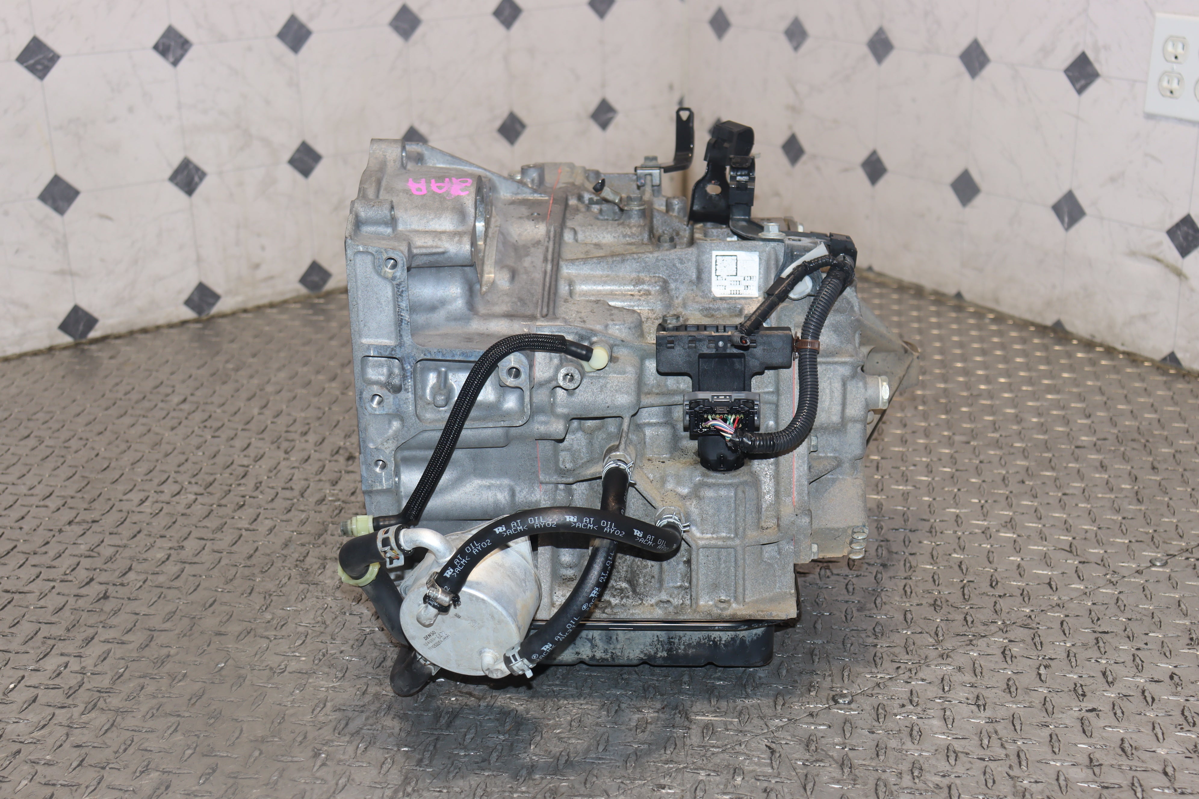 JDM 2AR-FE Auto Transmission for 2013-2018 Toyota RAV4 FWD 2.5L Engine - Perfect Replacement for Smooth Gear Shifting & Reliable Performance