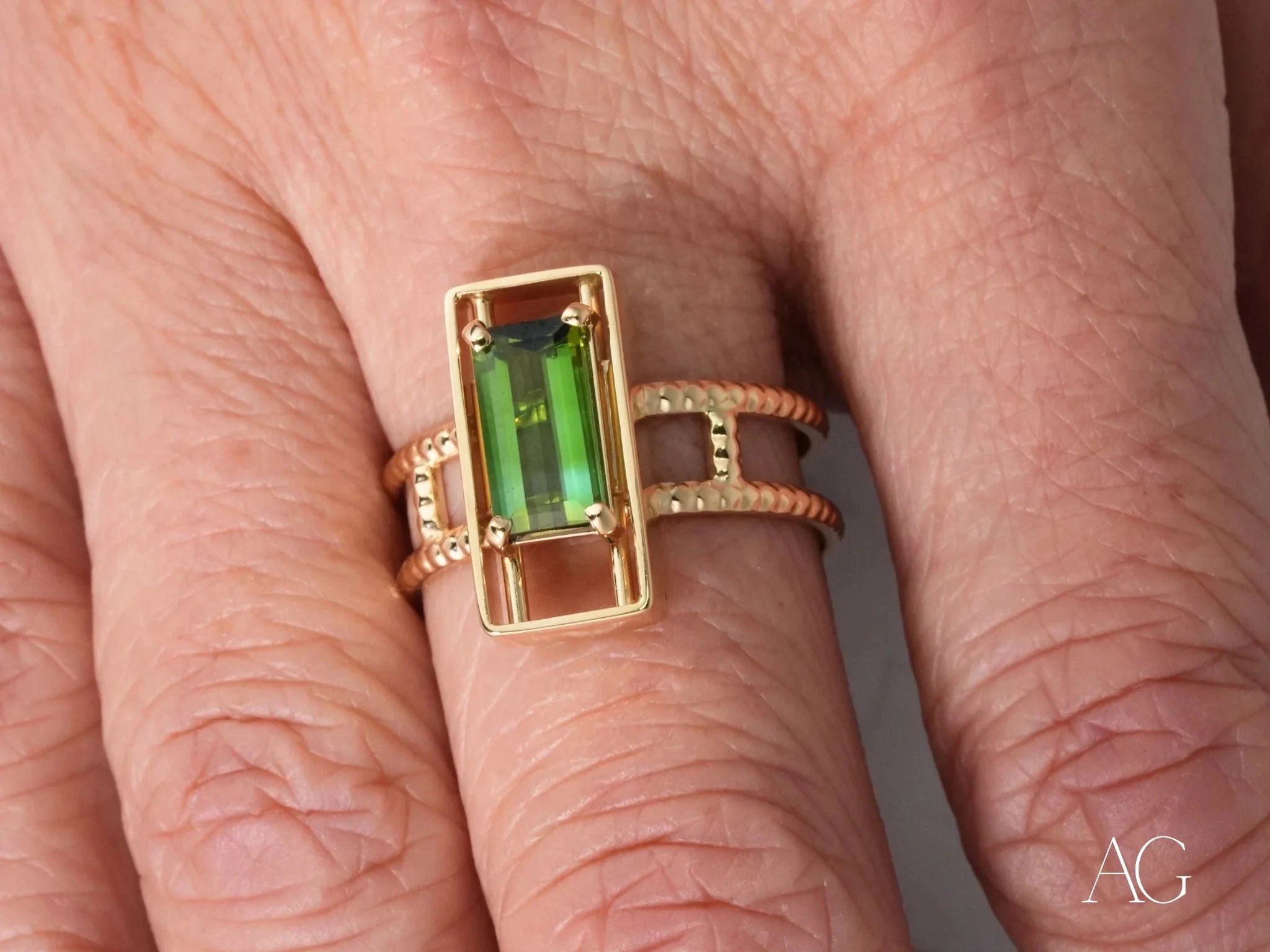 18K Gold Green Tourmaline Slide On Top Ring for Women - Emerald Edge Statement Jewelry - Perfect for Weddings, Parties & Special Occasions