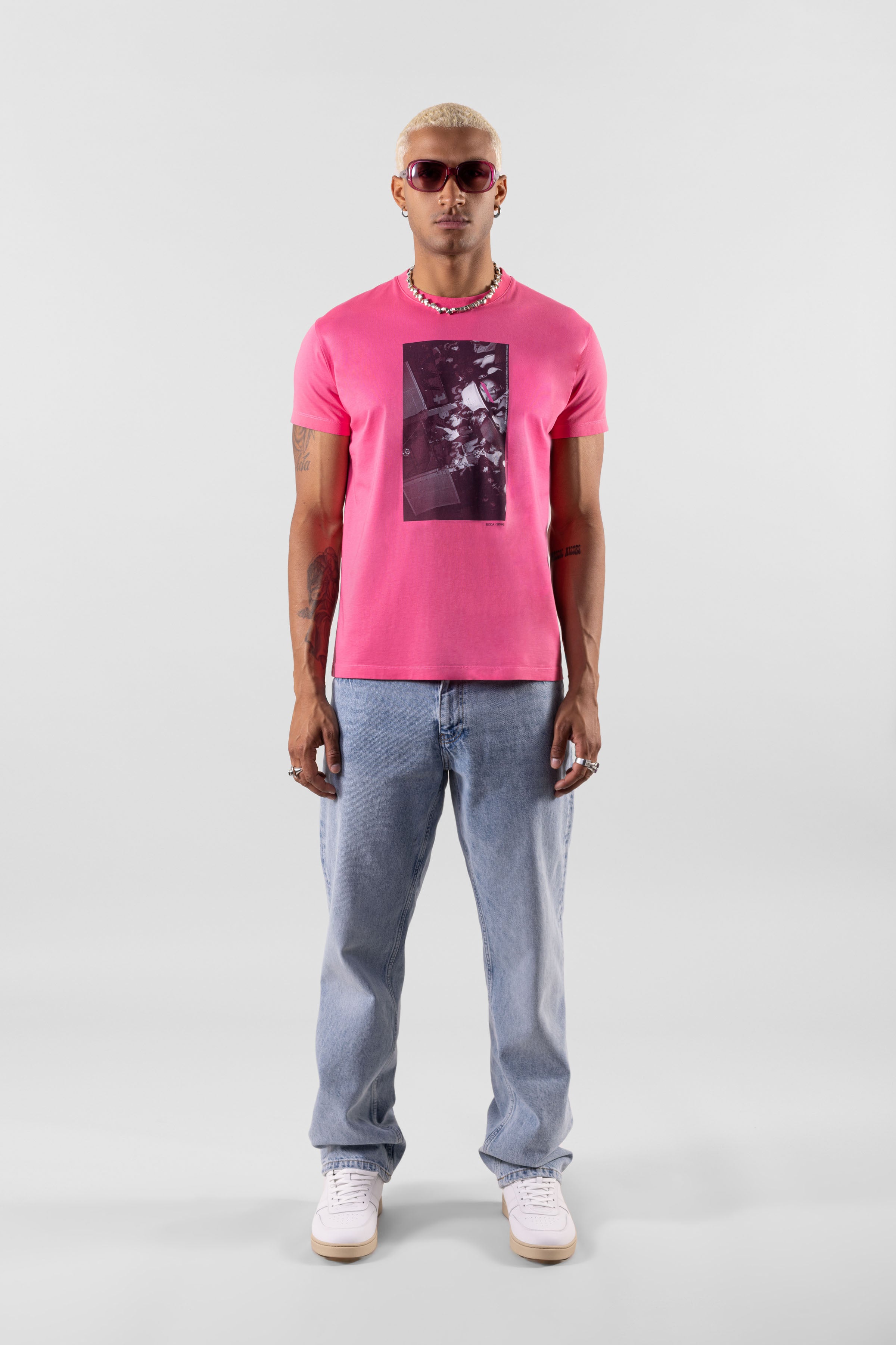 88 Ravers Tee - Washed Acid Pink Vintage Unisex T-Shirt for Music Festivals, Raves & Retro Streetwear