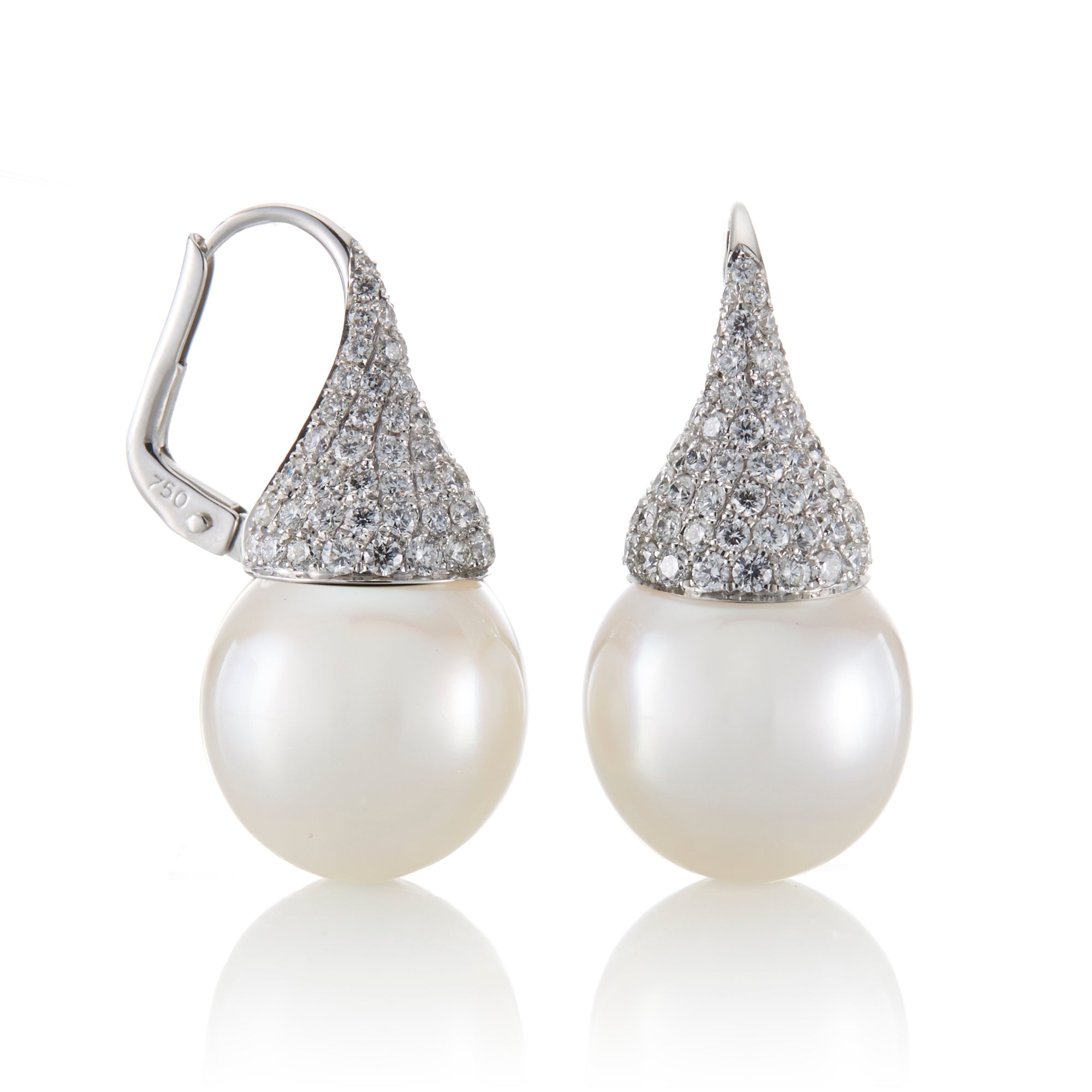 Exquisite South Sea Pearl & Pavé Diamond Kiss Earrings | Luxury Jewelry for Women | Perfect for Weddings, Parties & Special Occasions