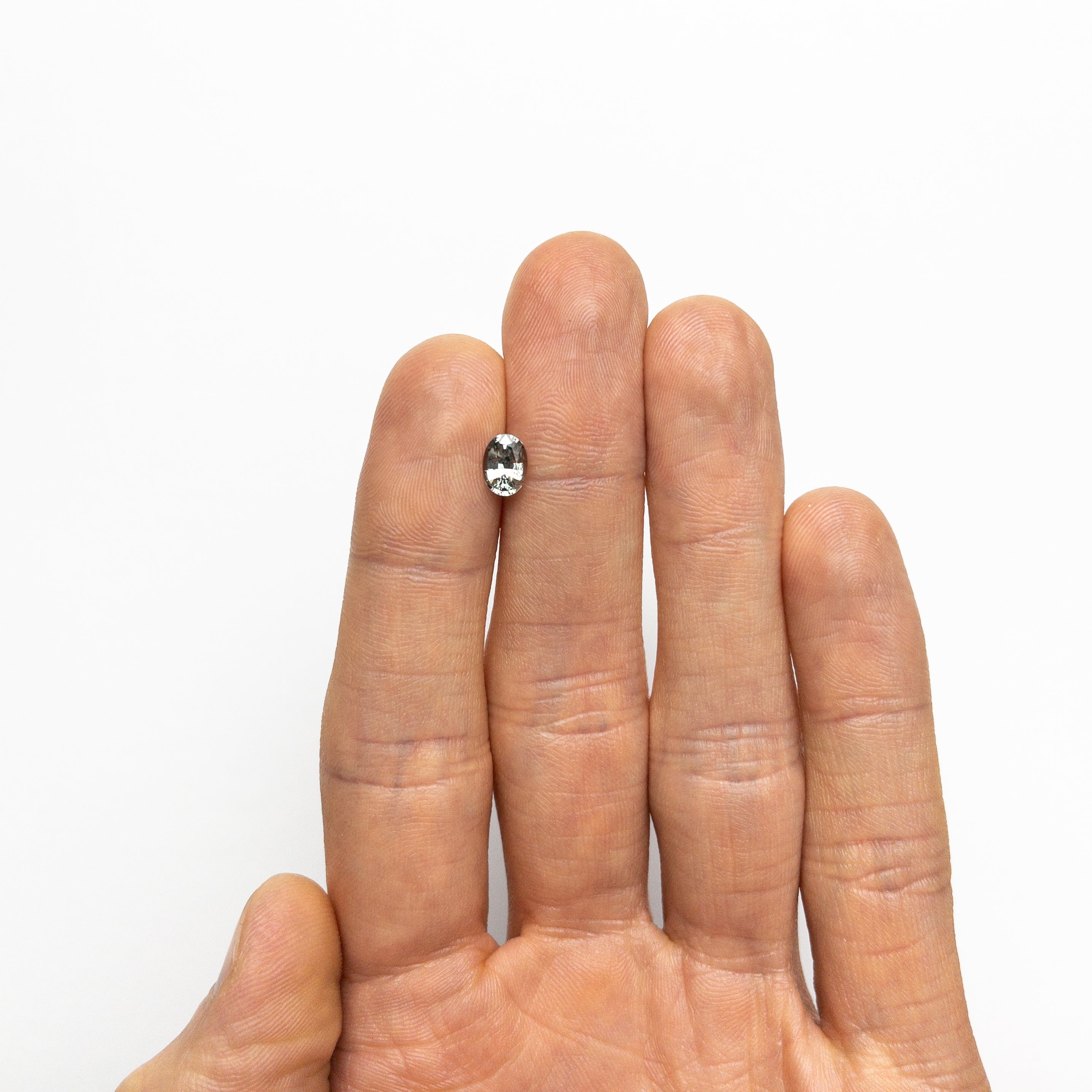 0.93ct Oval Brilliant Blue Sapphire Gemstone (6.88x5.01x3.37mm) - Natural Loose Stone for Jewelry Making, Engagement Rings & Fine Collections