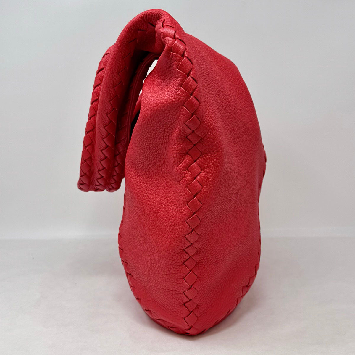 Bottega Veneta Hobo Bag - Luxury Leather Shoulder Bag for Women | Perfect for Work, Travel & Everyday Use