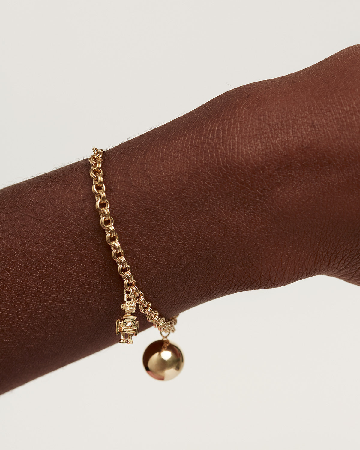 GRID Super Future Gold Bracelet for Women - 18K Gold Plated Fashion Jewelry - Elegant Gift for Birthday, Anniversary & Special Occasions