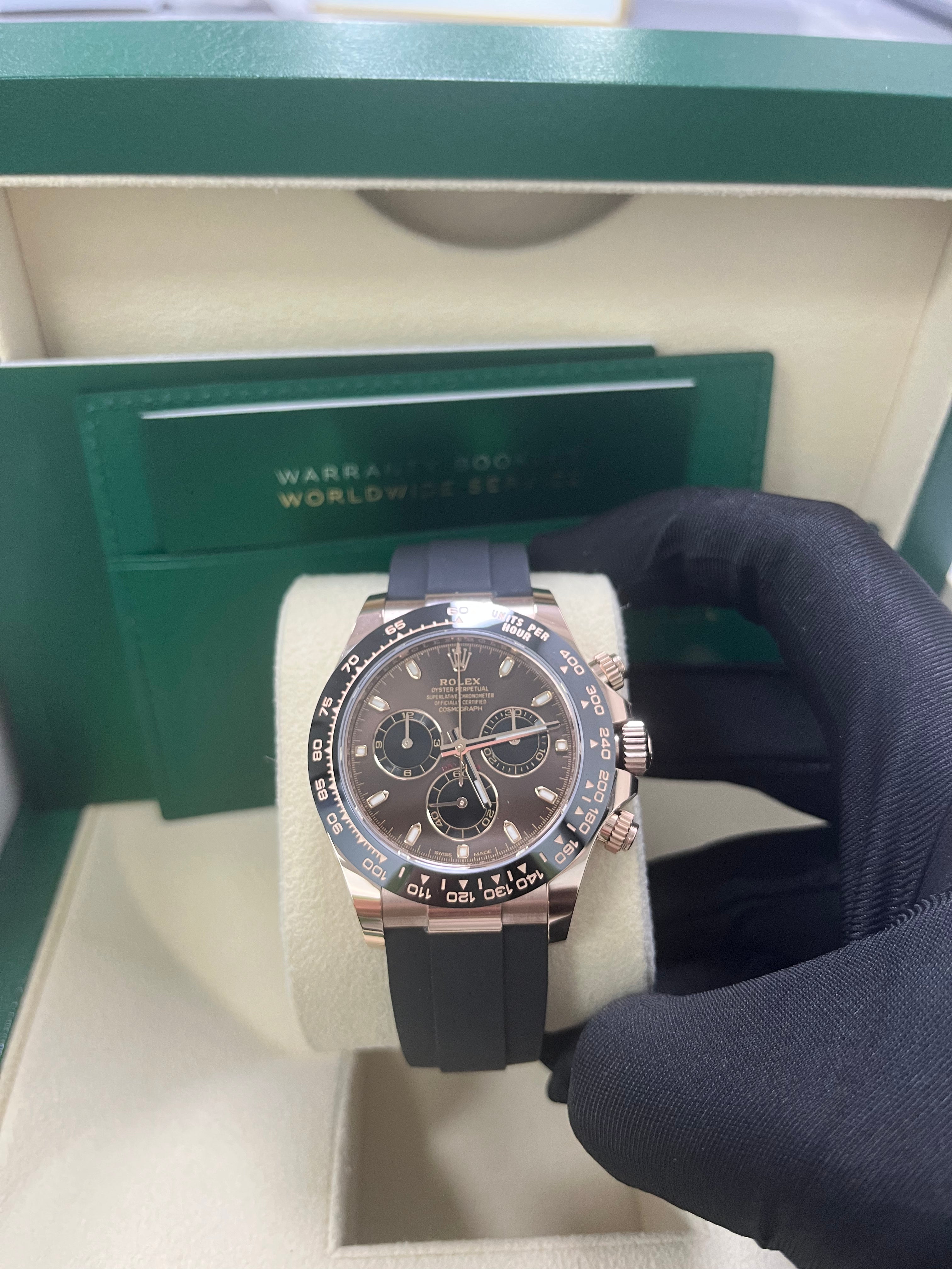 Rolex Daytona Everose Gold Cosmograph 40mm Watch - Chocolate Index Dial & Black Oysterflex Strap (Ref# 116515LN) | Luxury Chronograph for Men, Perfect for Business Events & Special Occasions