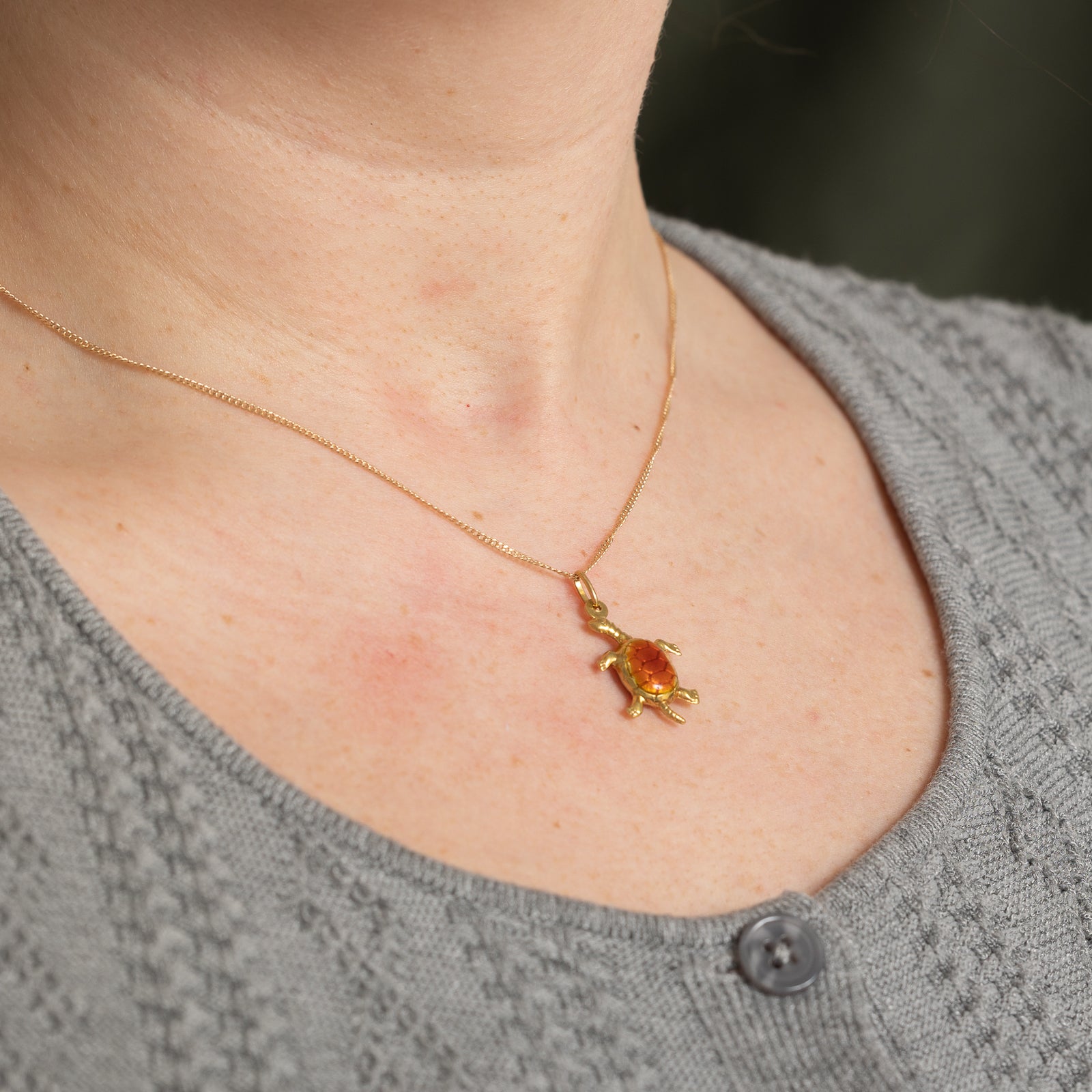 18k Italian Yellow Gold Turtle Charm with Enamel - Elegant Jewelry Gift for Women, Perfect for Birthdays, Anniversaries & Everyday Wear