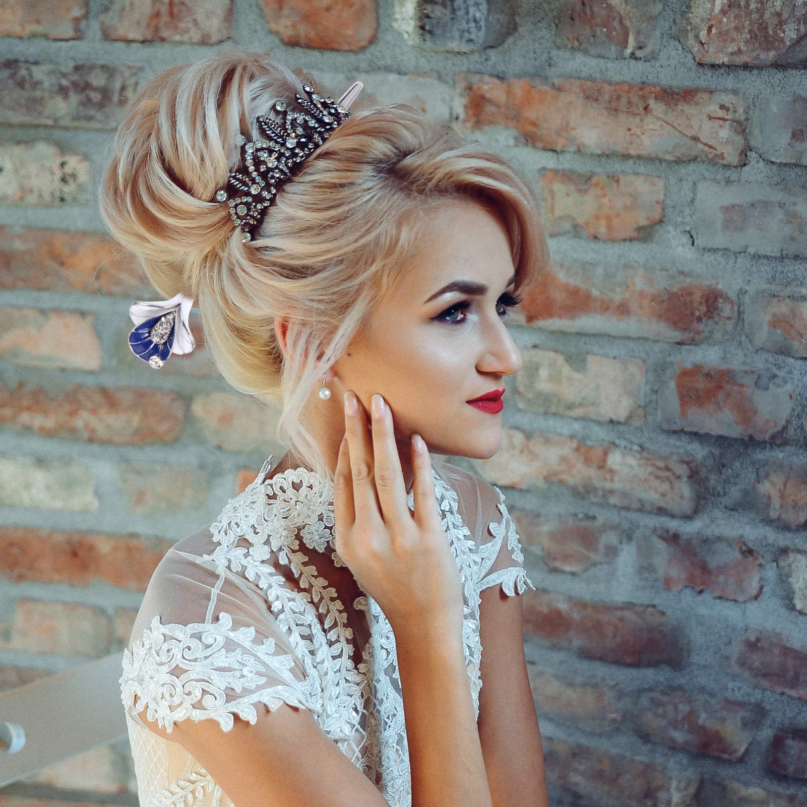Beaupretty Crystal Leaf Hair Stick - Chinese Hanfu Hairpin, Bridal Hair Clip & Chignon Maker for Long Hair - Elegant Hair Accessories for Weddings, Cosplay, and Traditional Chinese Style