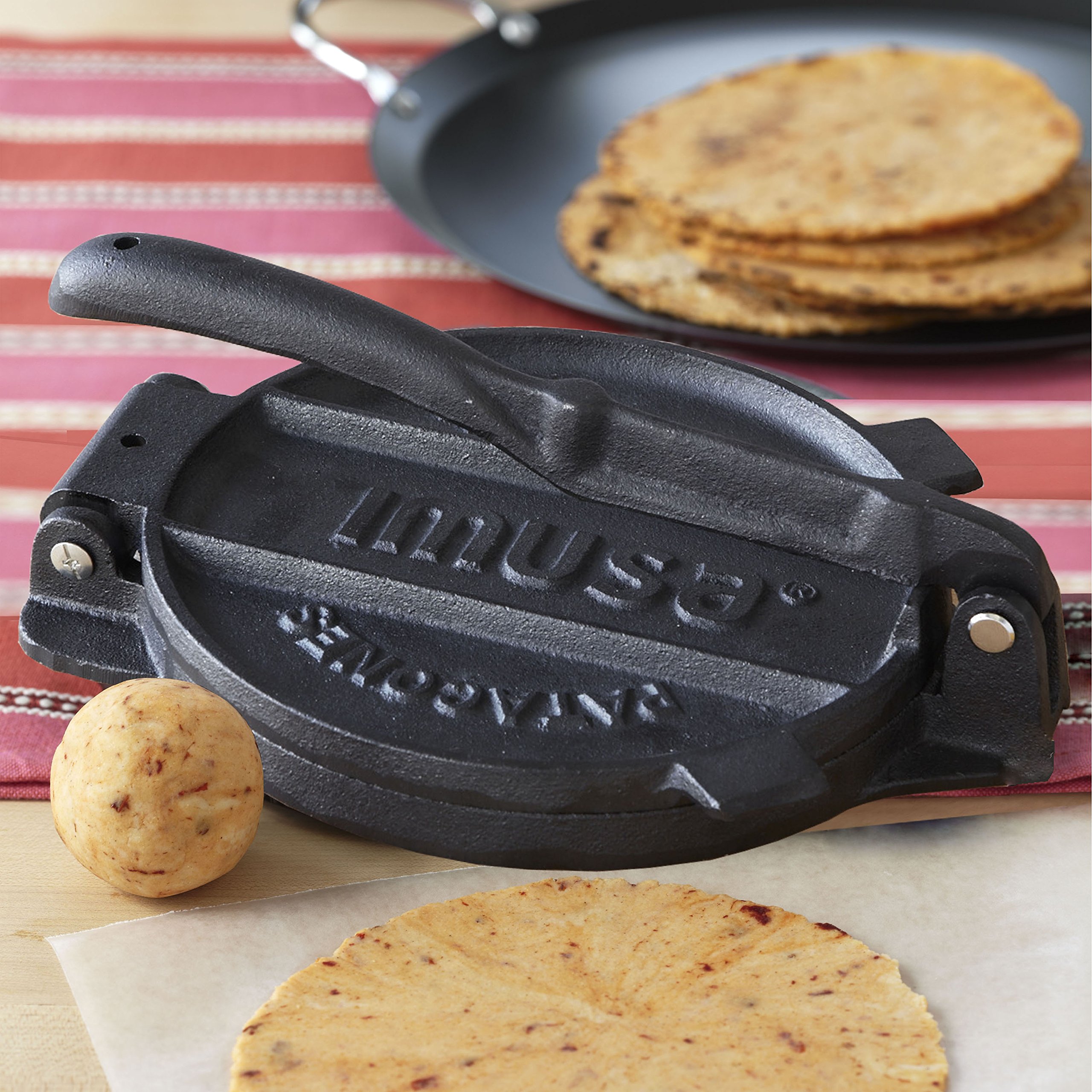 IMUSA USA 8-Inch Cast Iron Tortilla Press - Heavy Duty Black Tortilla Maker for Homemade Corn & Flour Tortillas - Perfect for Mexican Cuisine, Taco Night, and Authentic Latin Cooking