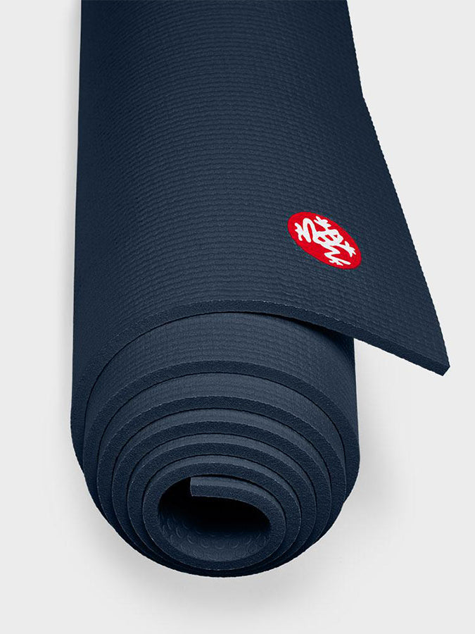 Premium Manduka PRO Yoga Mat 6mm - Extra Thick Non-Slip Eco-Friendly Exercise Mat for Hot Yoga, Pilates & Home Workouts - Ideal for Professional Yogis & Fitness Enthusiasts