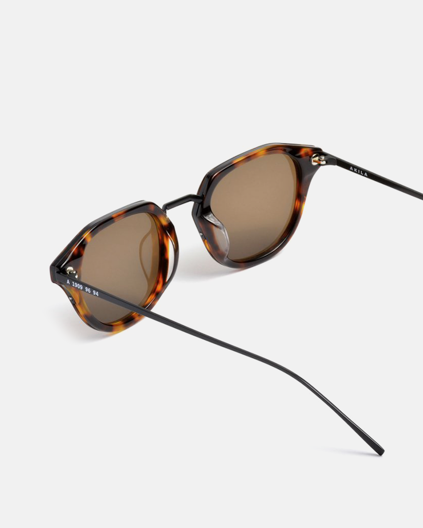 Akila Theory Sunglasses Tortoise Shell Brown Fade - Stylish UV Protection Shades for Outdoor Activities & Beach Vacations