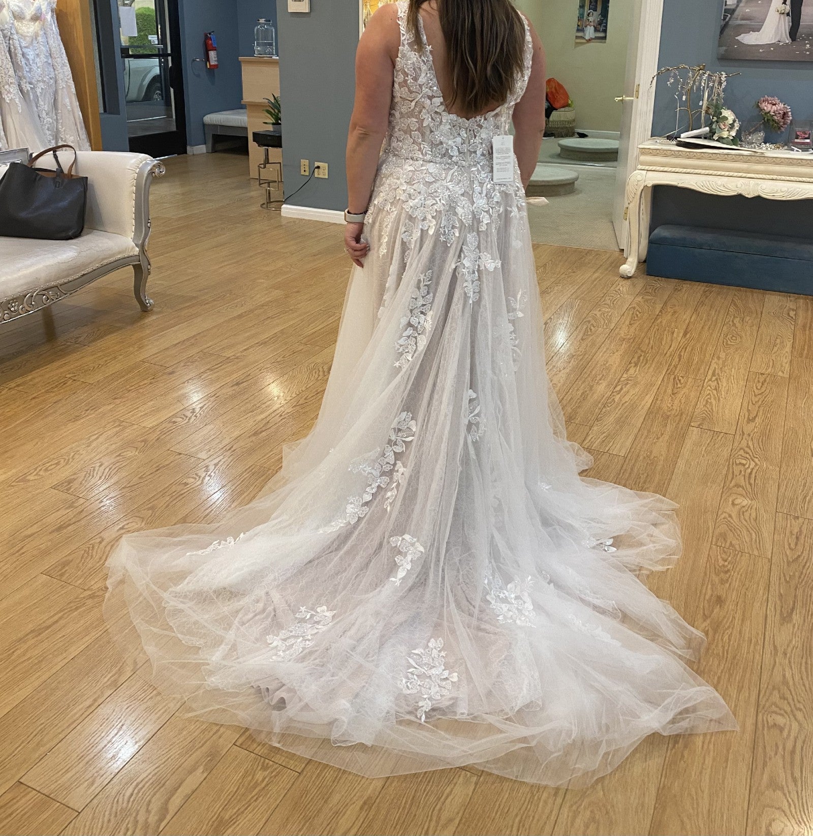 Casablanca Lucy 2445 Elegant Evening Gown for Women - Formal Dresses for Prom, Wedding & Special Occasions