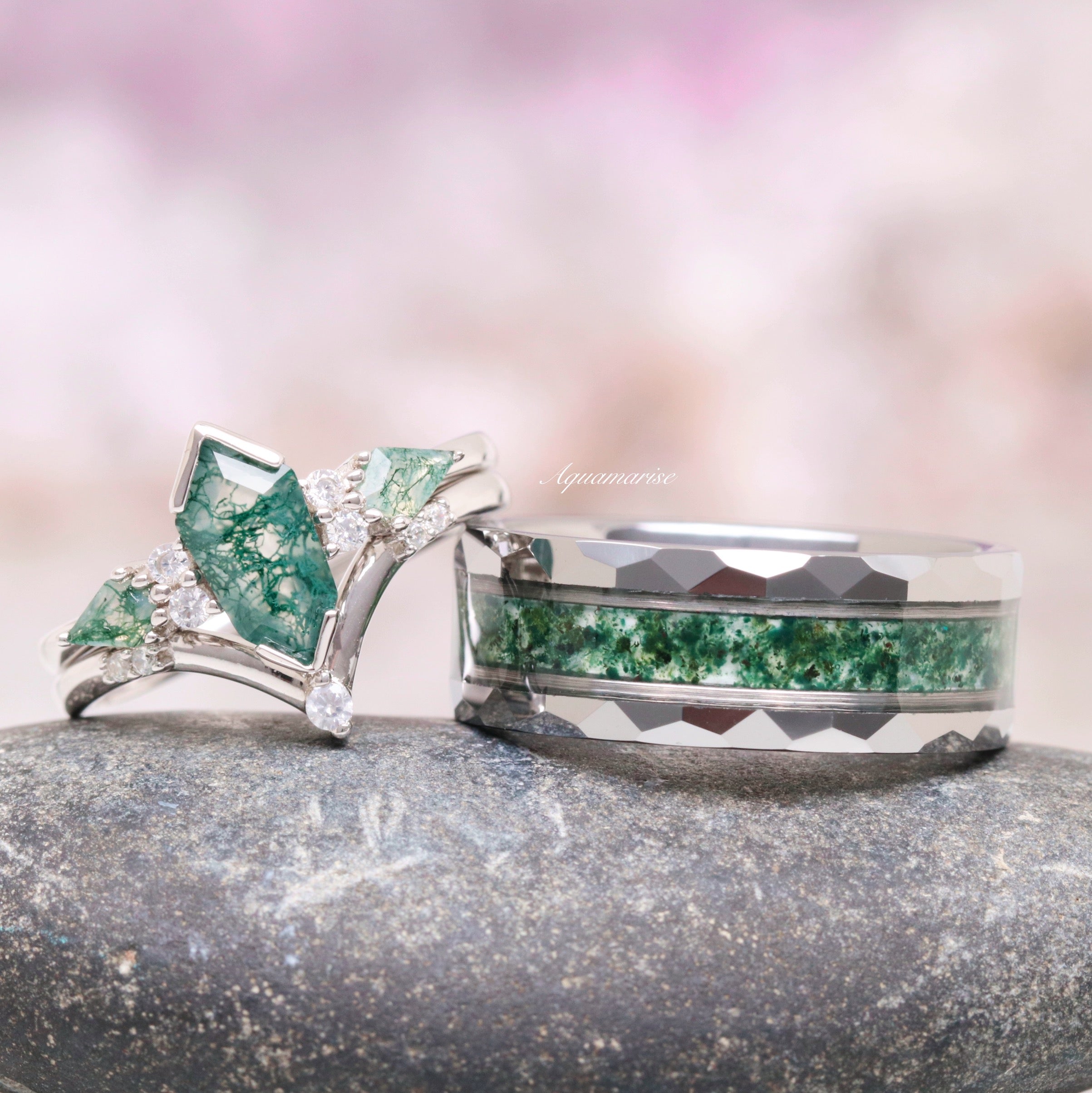 Green Moss Agate Couples Ring - Natural Stone Wedding Band for Him & Her - Perfect for Anniversaries, Engagements, and Romantic Gifts