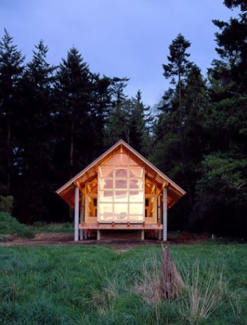 The Cabin Book: Cozy Reading for Winter Nights by the Fireplace – Perfect for Cabin, Cottage & Home Relaxation