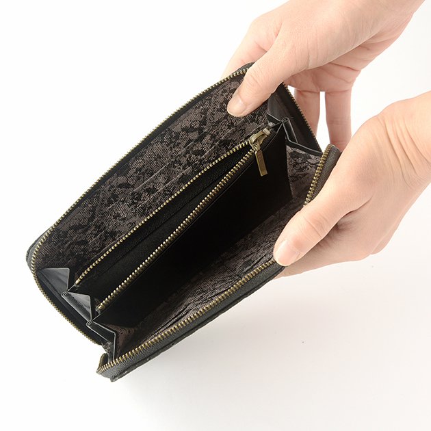 Premium Japanese Deerskin Leather U-Zip Long Wallet with Urushi Lacquer - Hishimon Family Crest Pattern in Gray Black | Handmade in Japan | Perfect for Men's Formal & Business Use